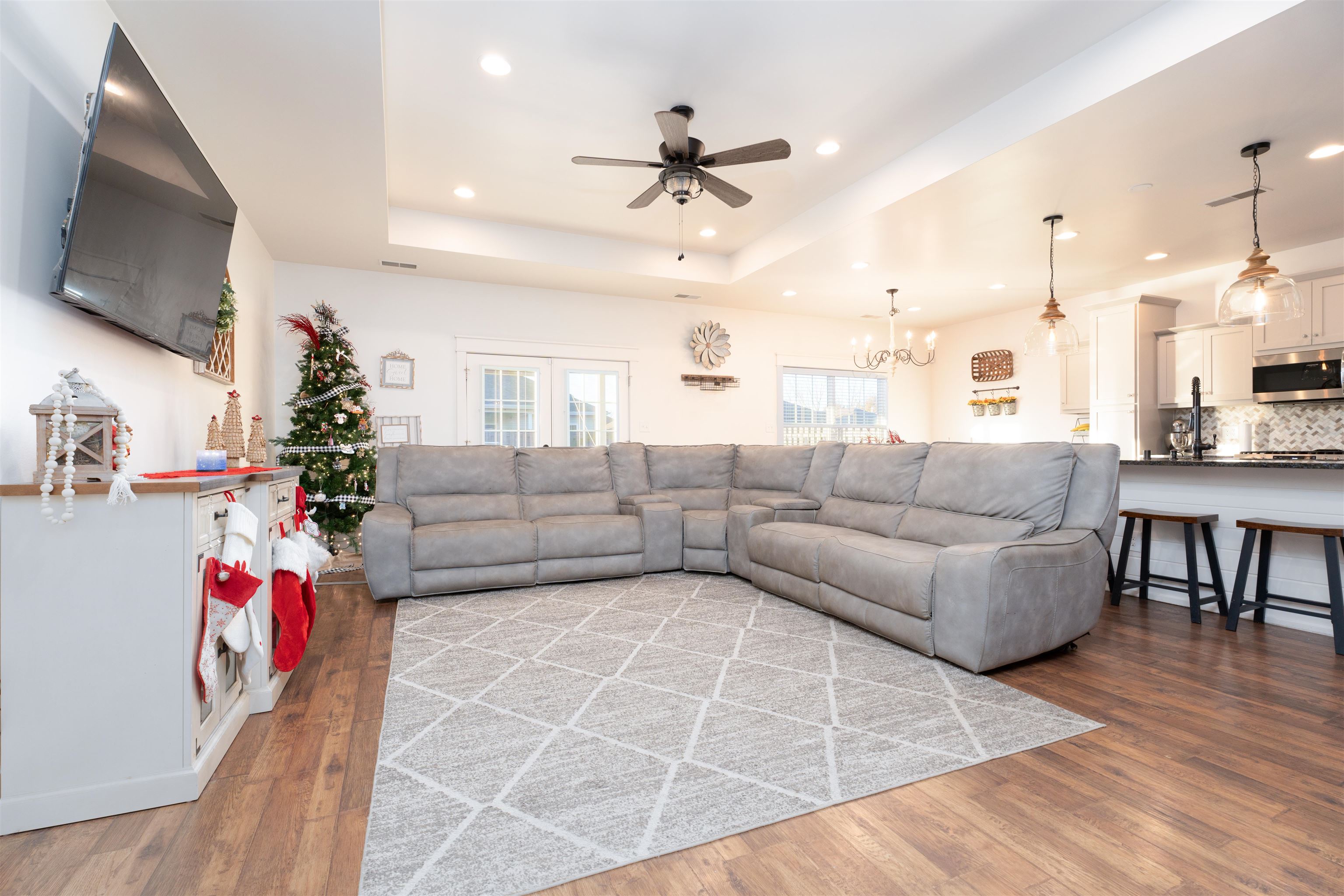 5111 Garnet Ct, Owensboro, Kentucky 42303, 4 Bedrooms Bedrooms, ,2 BathroomsBathrooms,Single Family Residence,For Sale,Garnet Ct,91407