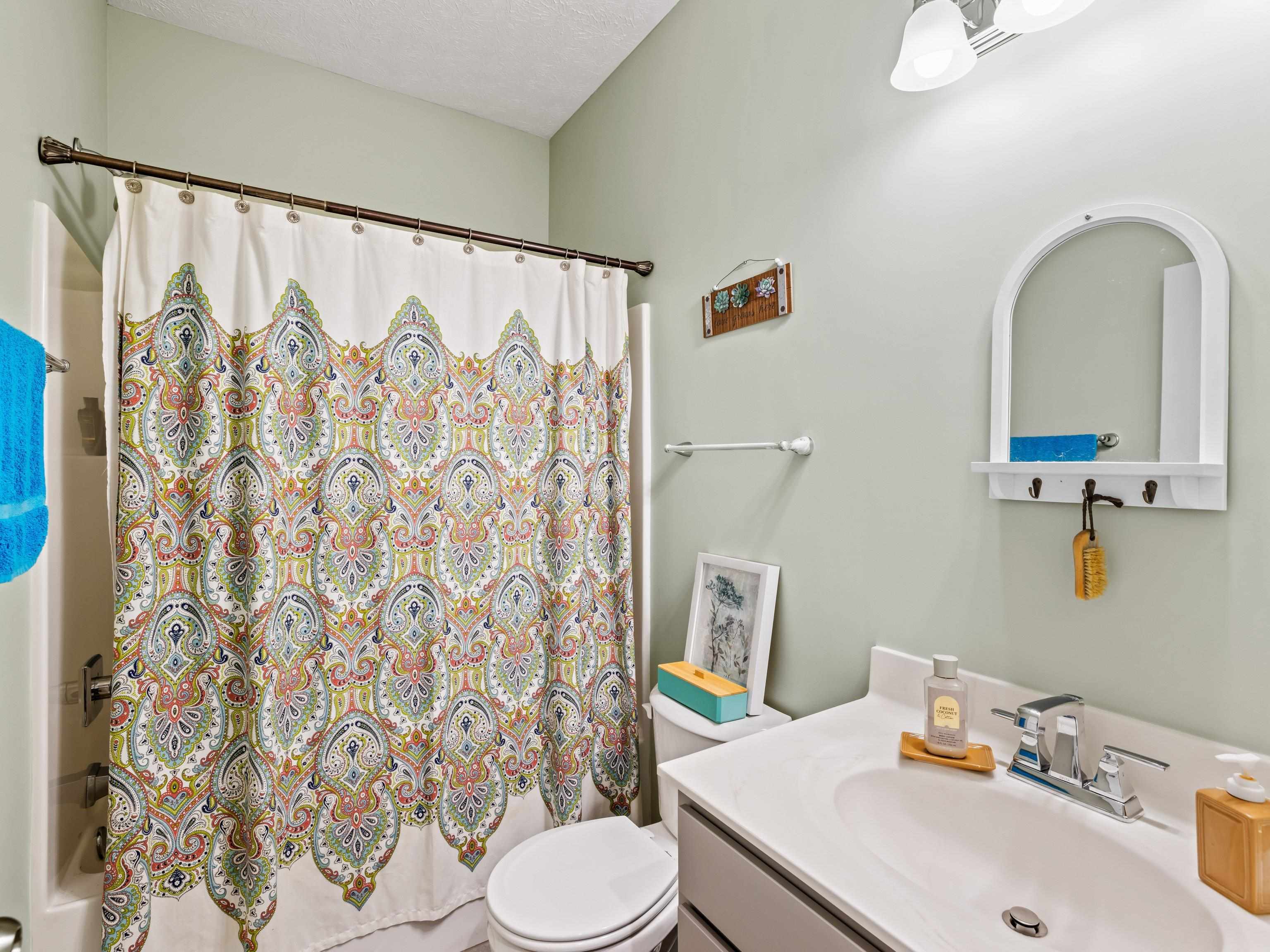 2122 Pebble Wood Drive, Owensboro, Kentucky 42303, 3 Bedrooms Bedrooms, ,2 BathroomsBathrooms,Single Family Residence,For Sale,Pebble Wood Drive,91409
