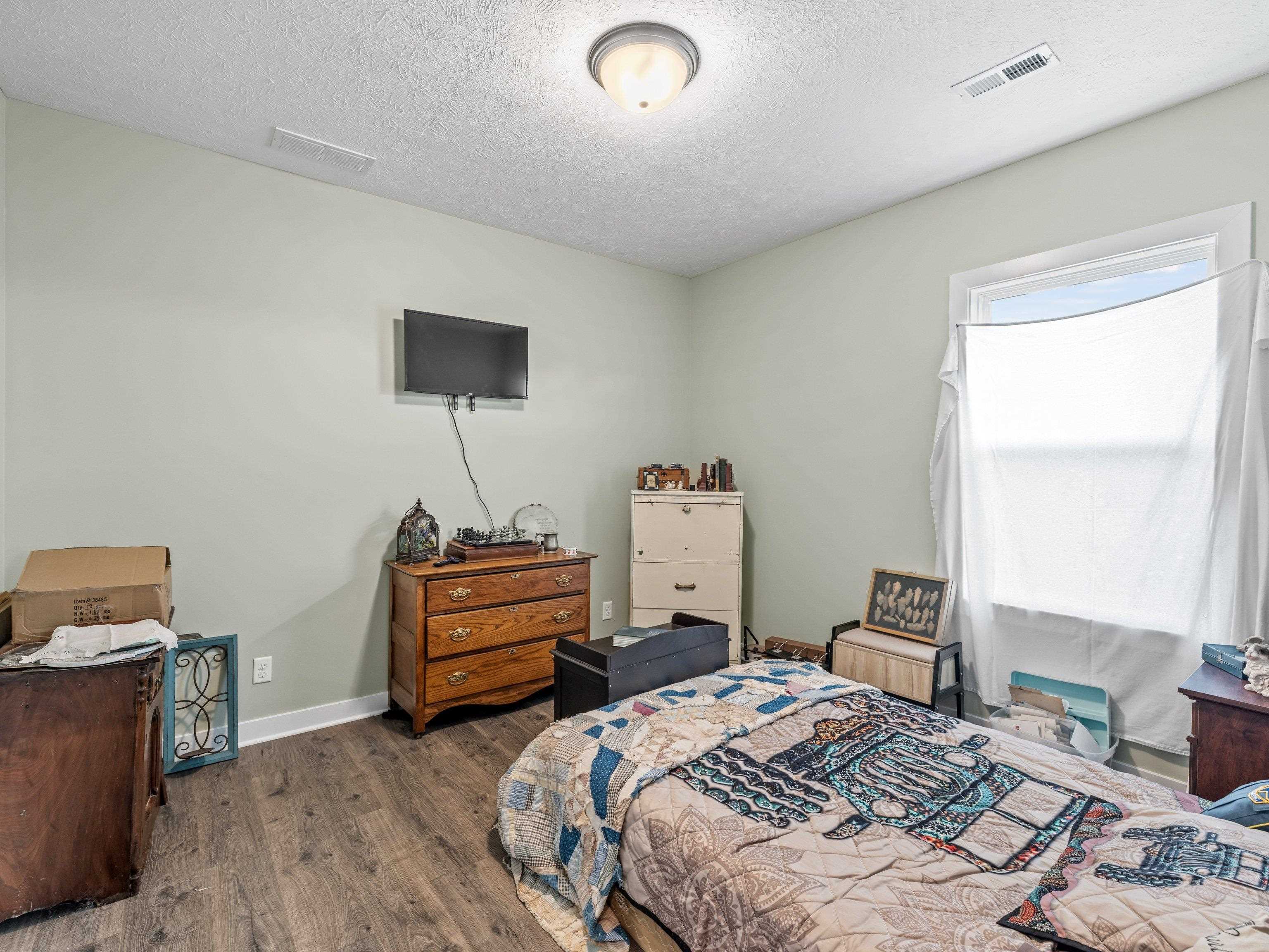 2122 Pebble Wood Drive, Owensboro, Kentucky 42303, 3 Bedrooms Bedrooms, ,2 BathroomsBathrooms,Single Family Residence,For Sale,Pebble Wood Drive,91409