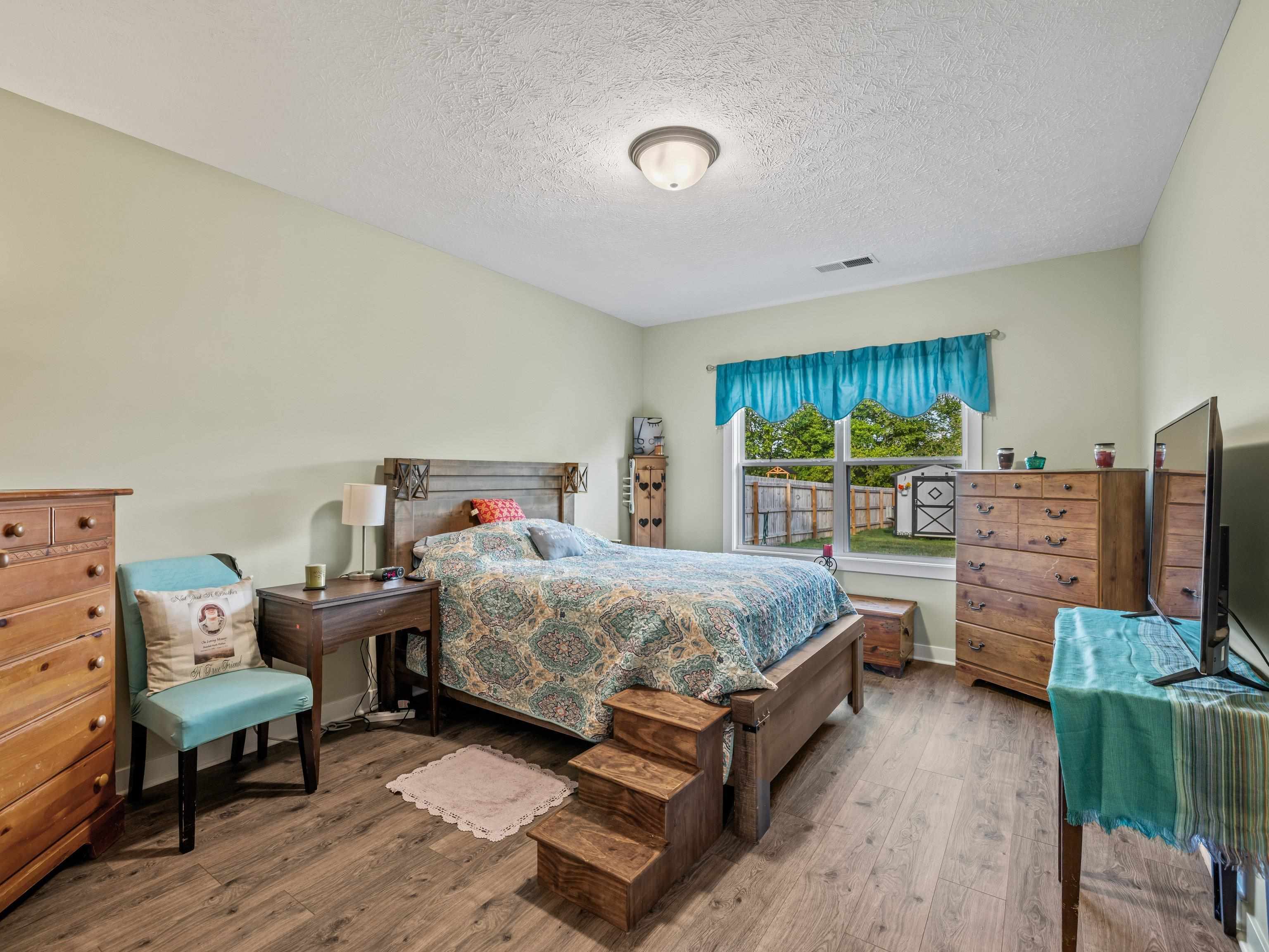 2122 Pebble Wood Drive, Owensboro, Kentucky 42303, 3 Bedrooms Bedrooms, ,2 BathroomsBathrooms,Single Family Residence,For Sale,Pebble Wood Drive,91409