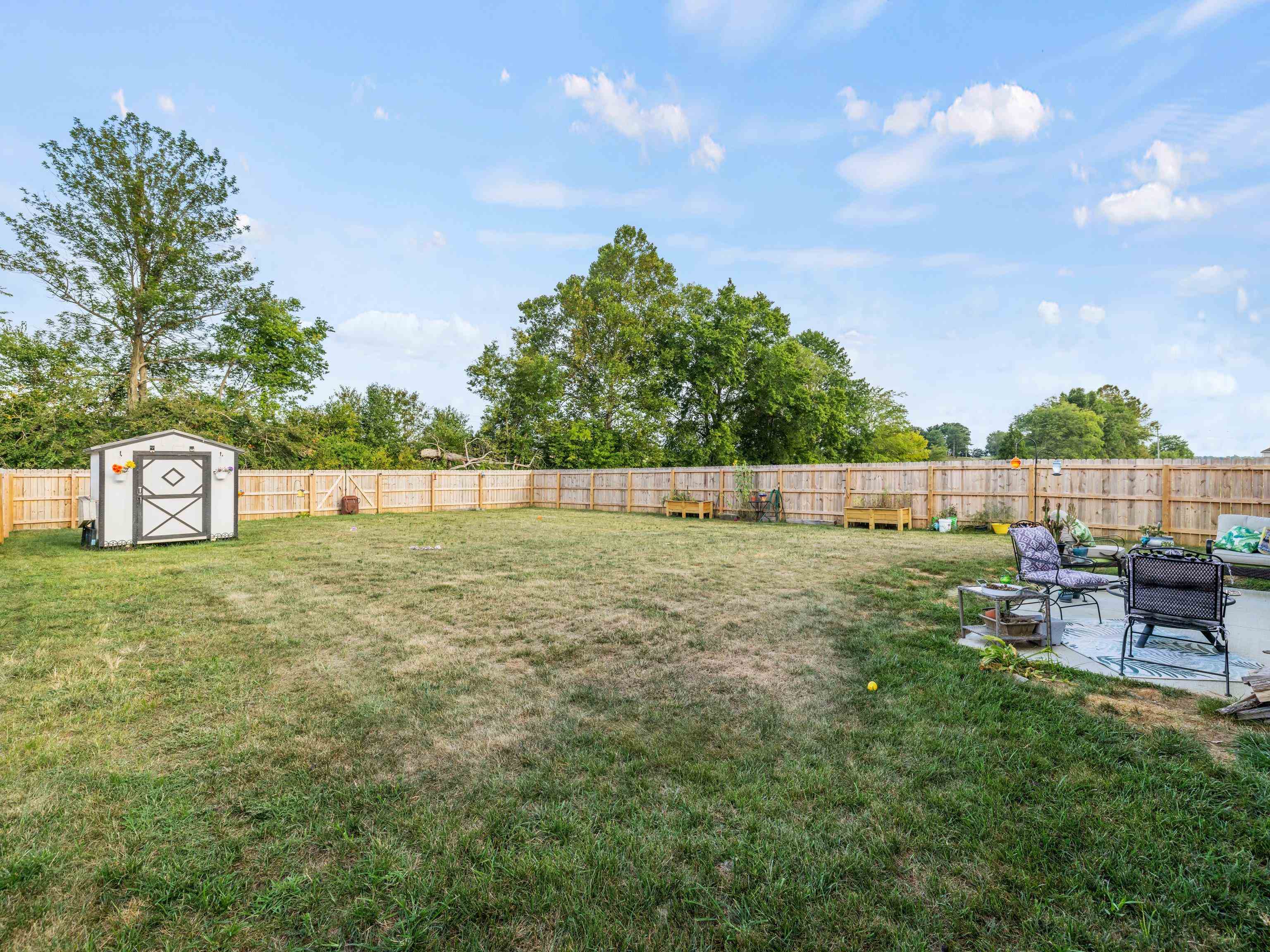 2122 Pebble Wood Drive, Owensboro, Kentucky 42303, 3 Bedrooms Bedrooms, ,2 BathroomsBathrooms,Single Family Residence,For Sale,Pebble Wood Drive,91409