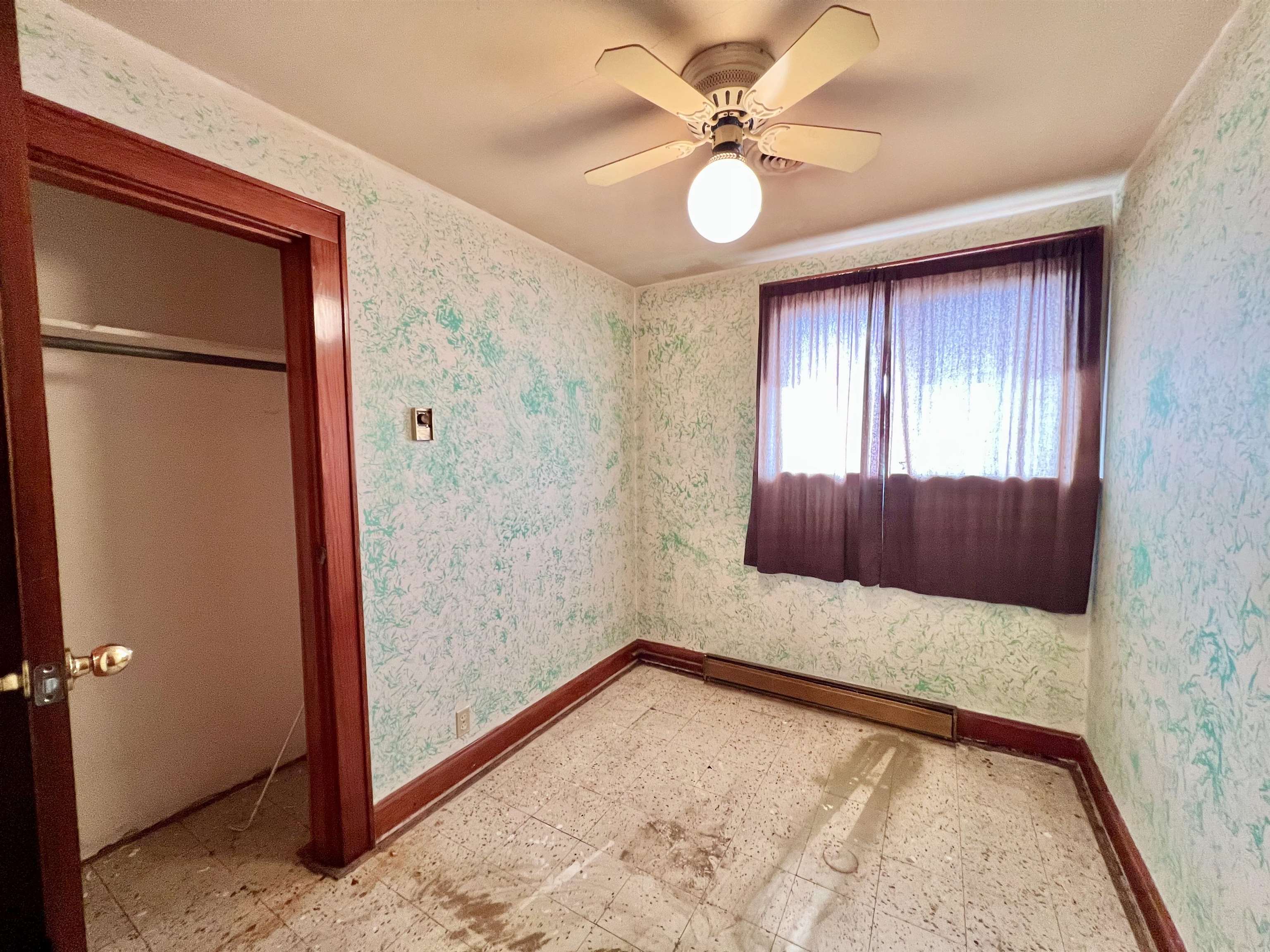 7139 US 60 W, Owensboro, Kentucky 42301, 4 Bedrooms Bedrooms, ,1 BathroomBathrooms,Single Family Residence,For Sale,US 60 W,91410