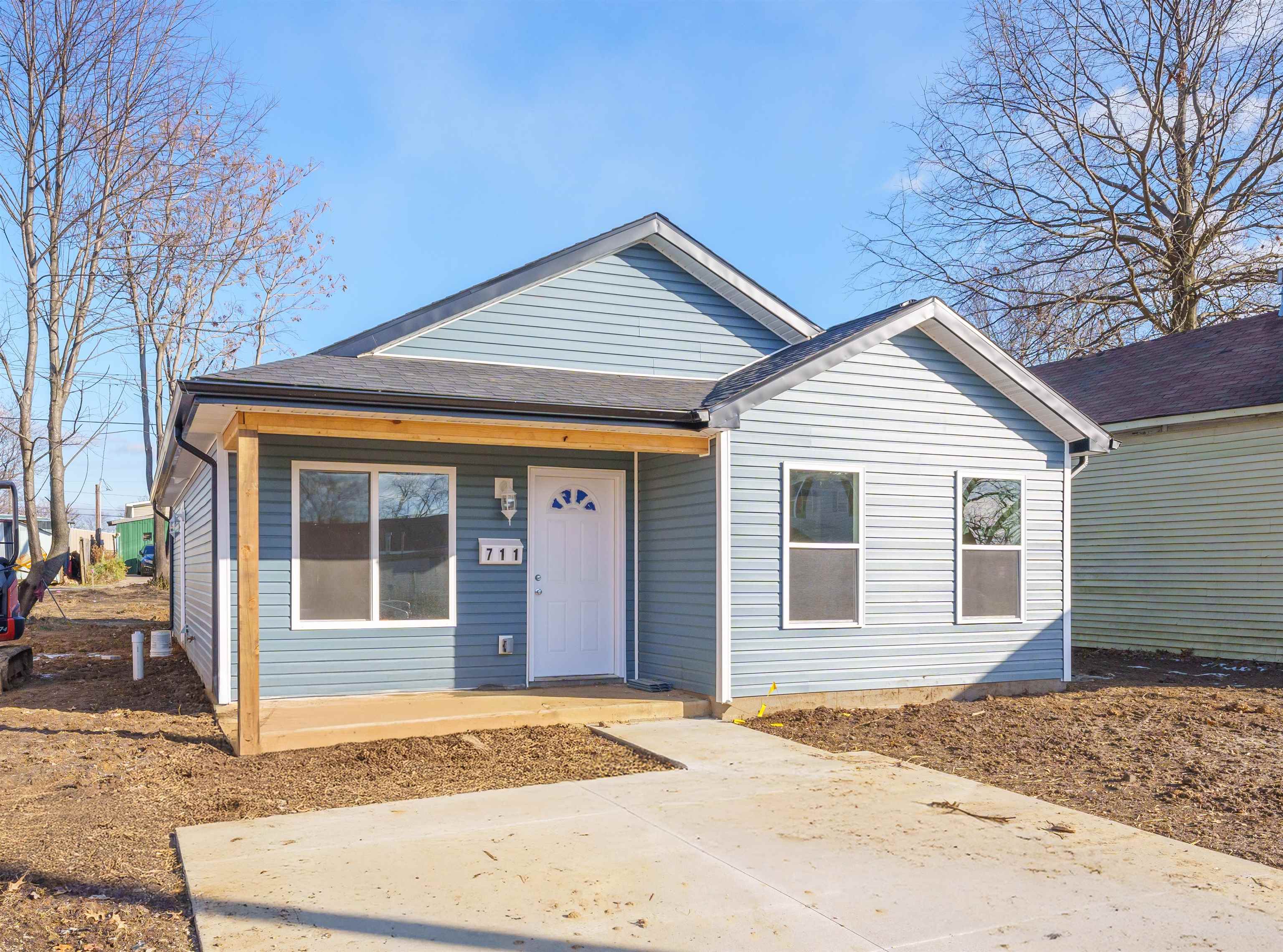 711 Hall St, Owensboro, Kentucky 42303, 3 Bedrooms Bedrooms, ,2 BathroomsBathrooms,Single Family Residence,For Sale,Hall St,91412