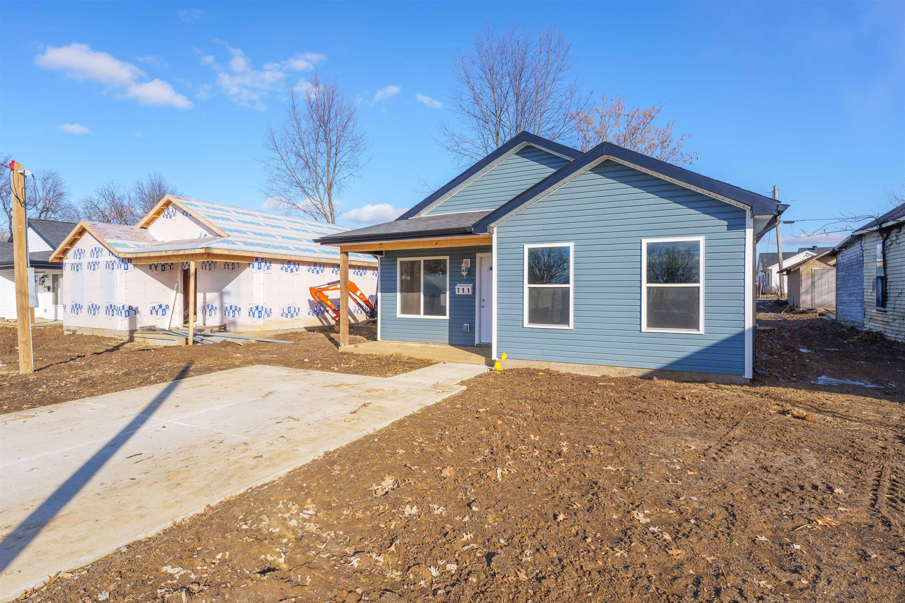 711 Hall St, Owensboro, Kentucky 42303, 3 Bedrooms Bedrooms, ,2 BathroomsBathrooms,Single Family Residence,For Sale,Hall St,91412