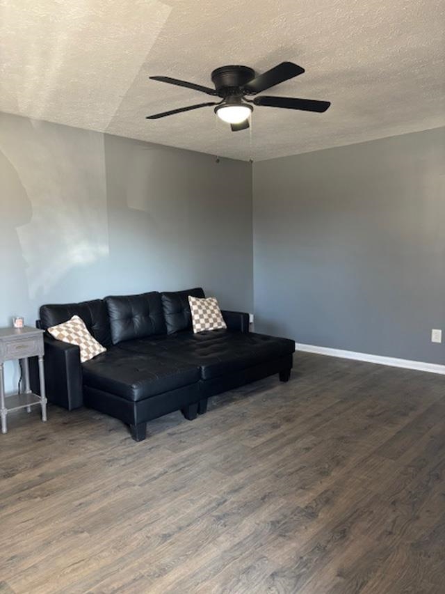 770 Berwyn Avenue, Owensboro, Kentucky 42301, 3 Bedrooms Bedrooms, ,1 BathroomBathrooms,Single Family Residence,For Sale,Berwyn Avenue,91419