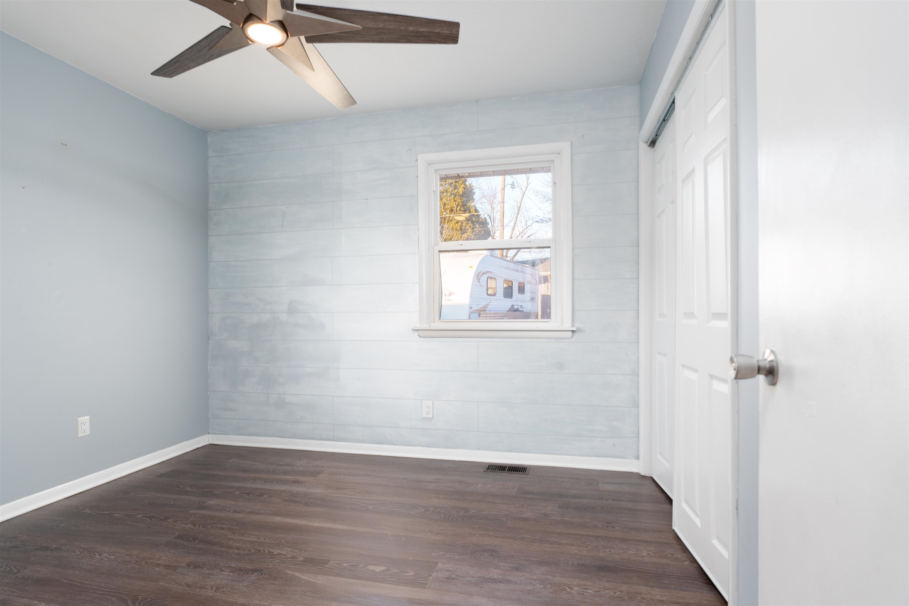 1723 Asbury Place, Owensboro, Kentucky 42303, 3 Bedrooms Bedrooms, ,2 BathroomsBathrooms,Single Family Residence,For Sale,Asbury Place,91423