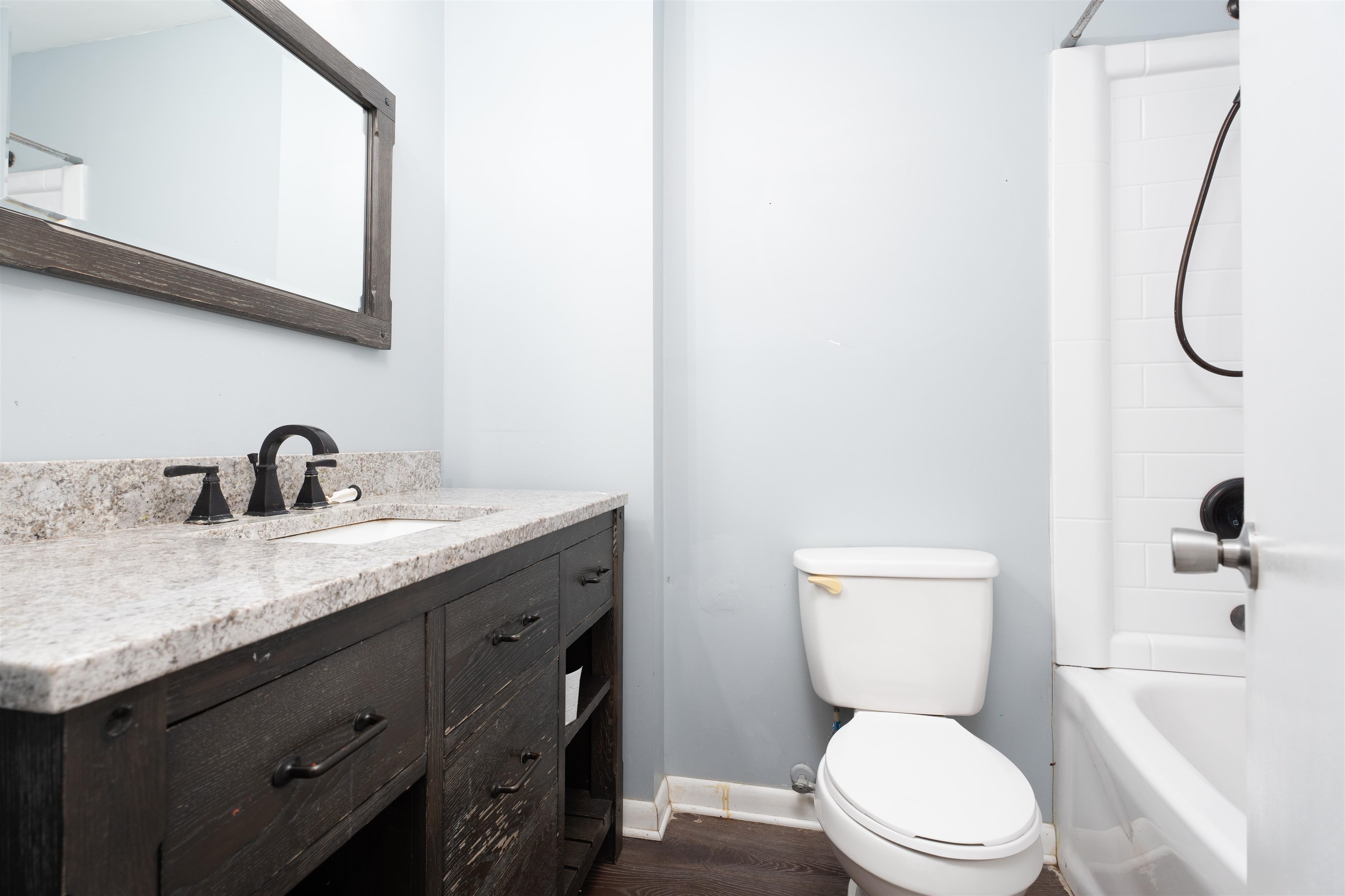 1723 Asbury Place, Owensboro, Kentucky 42303, 3 Bedrooms Bedrooms, ,2 BathroomsBathrooms,Single Family Residence,For Sale,Asbury Place,91423