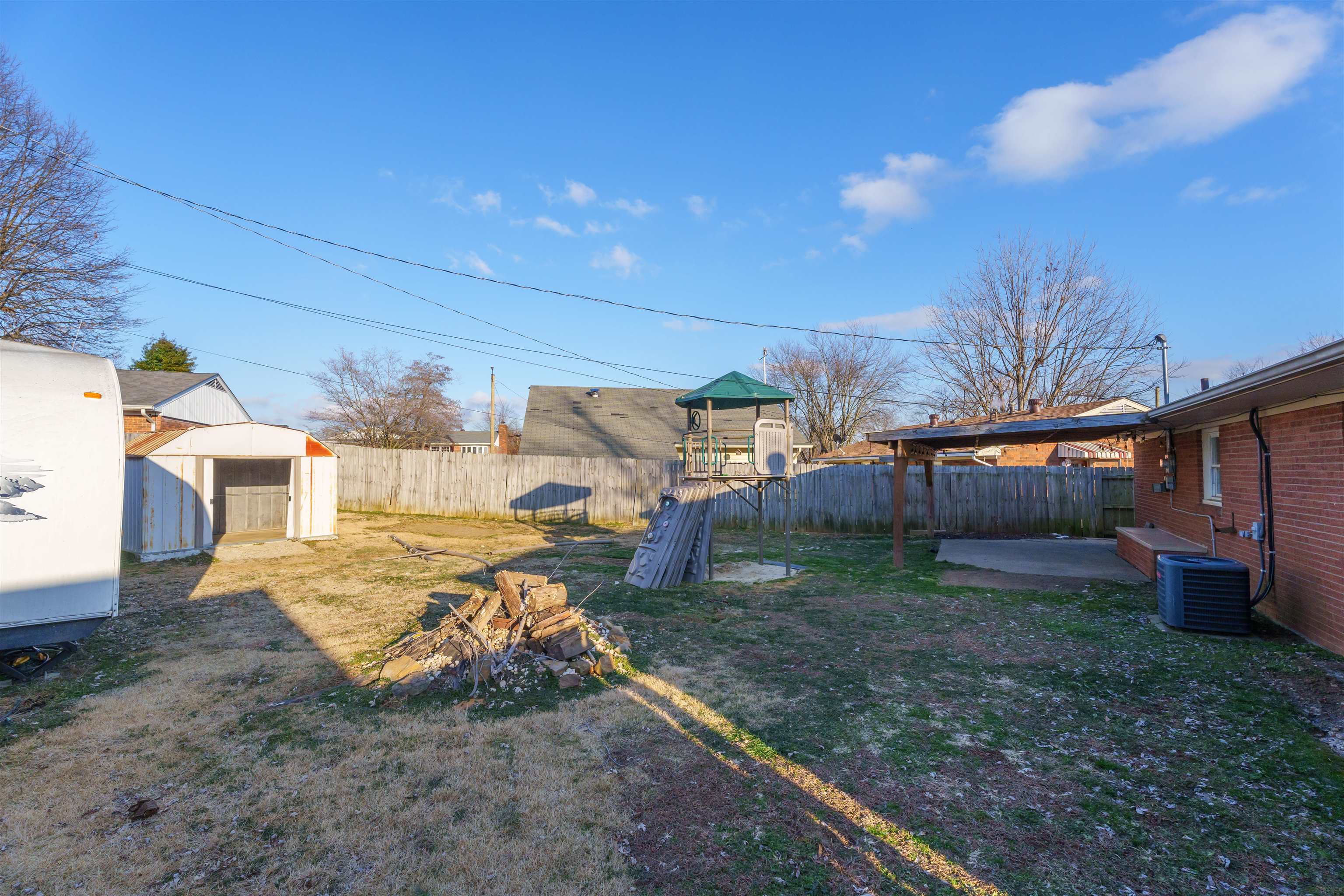 1723 Asbury Place, Owensboro, Kentucky 42303, 3 Bedrooms Bedrooms, ,2 BathroomsBathrooms,Single Family Residence,For Sale,Asbury Place,91423