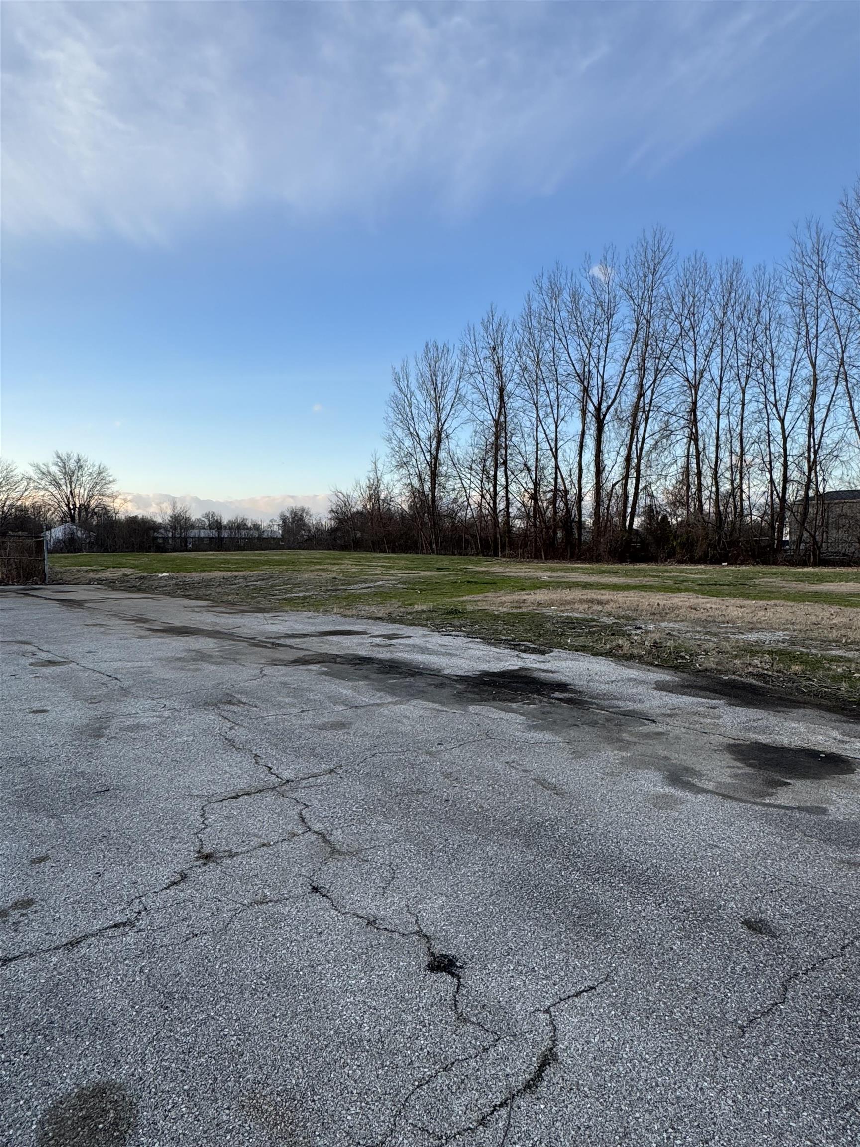 3200 Warehouse Rd, Owensboro, Kentucky 42301, ,Industrial,For Sale,Warehouse Rd,91425
