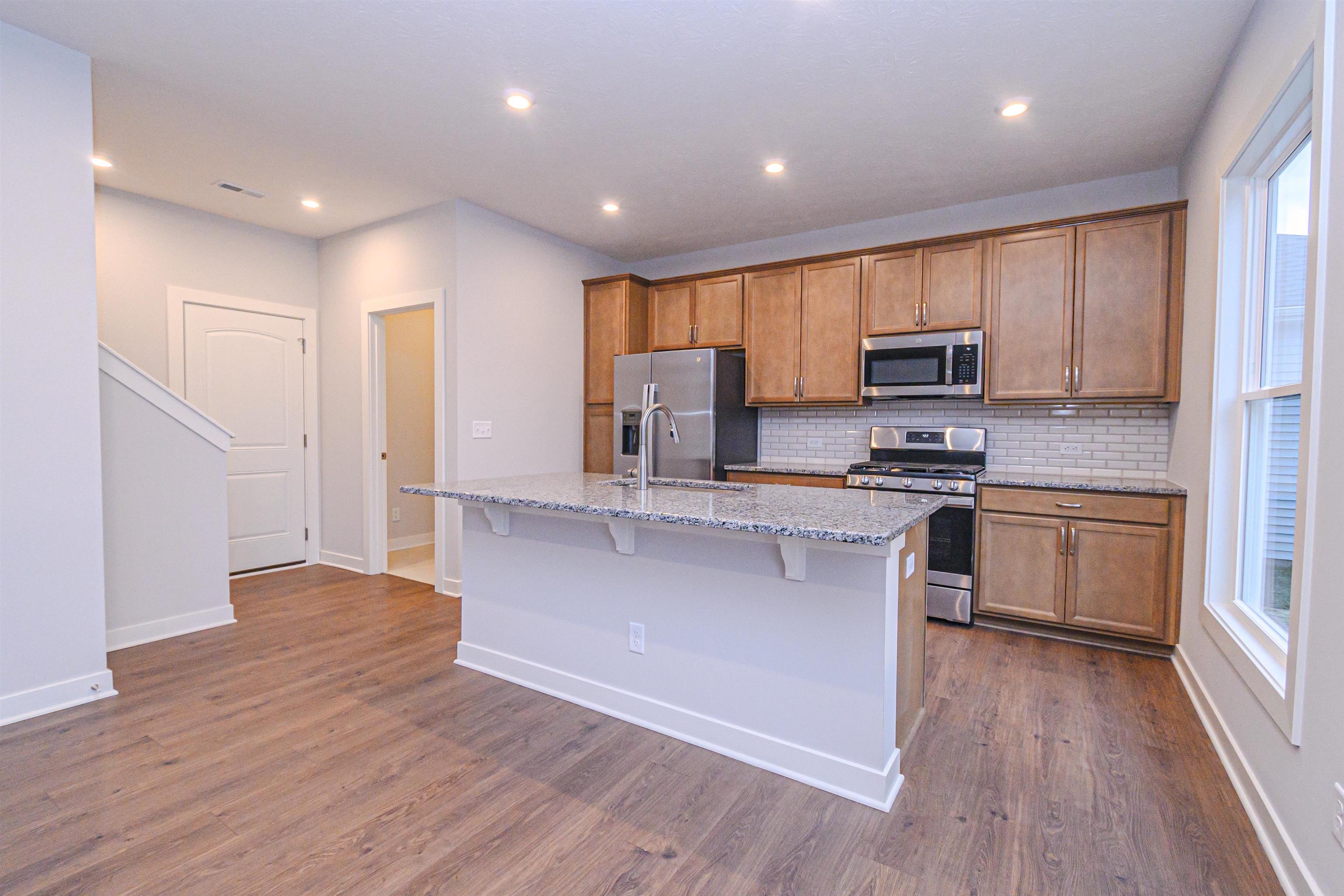 698 Alabaster Ln, Owensboro, Kentucky 42301, 3 Bedrooms Bedrooms, ,2 BathroomsBathrooms,Single Family Residence,For Sale,Alabaster Ln,91426