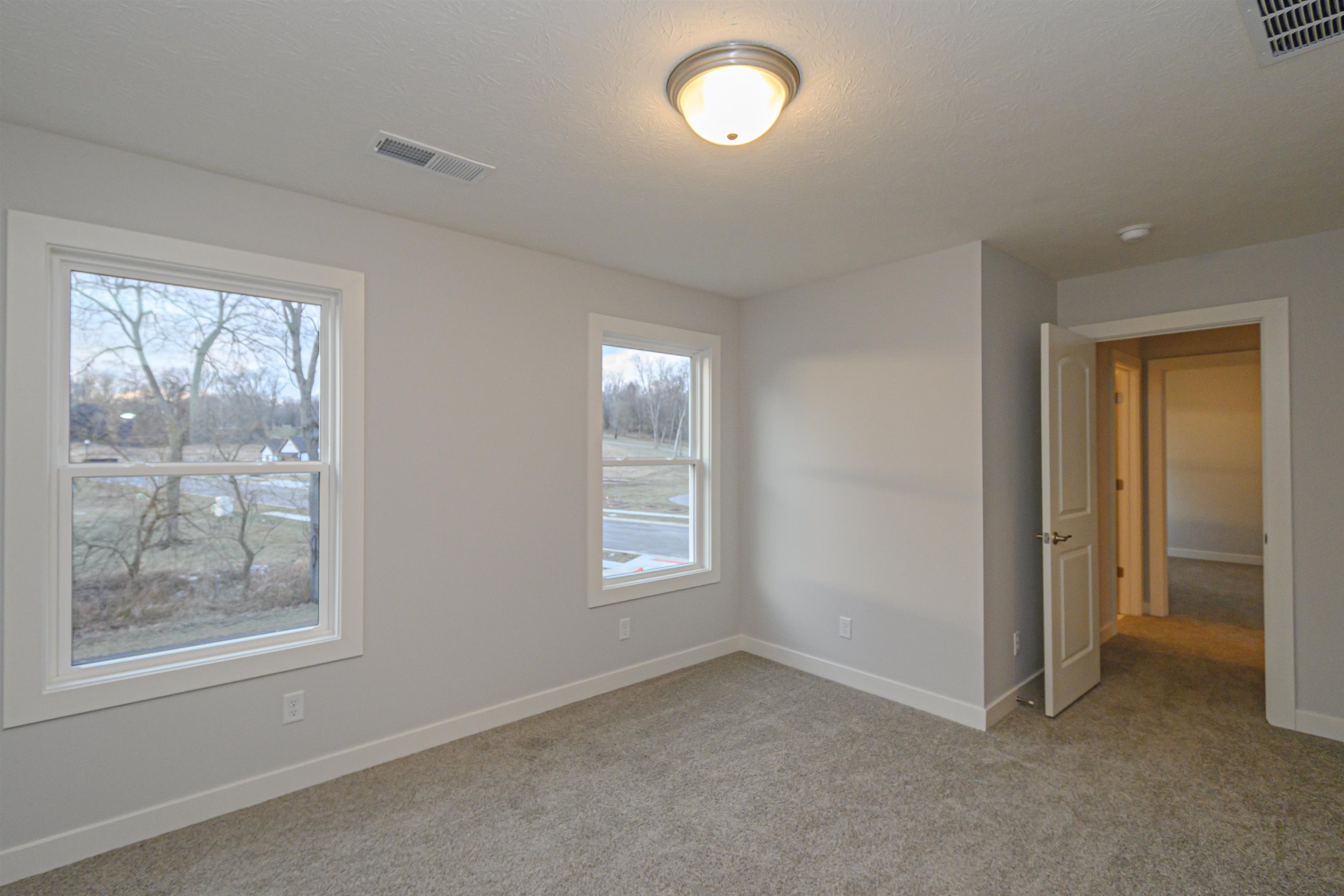 698 Alabaster Ln, Owensboro, Kentucky 42301, 3 Bedrooms Bedrooms, ,2 BathroomsBathrooms,Single Family Residence,For Sale,Alabaster Ln,91426