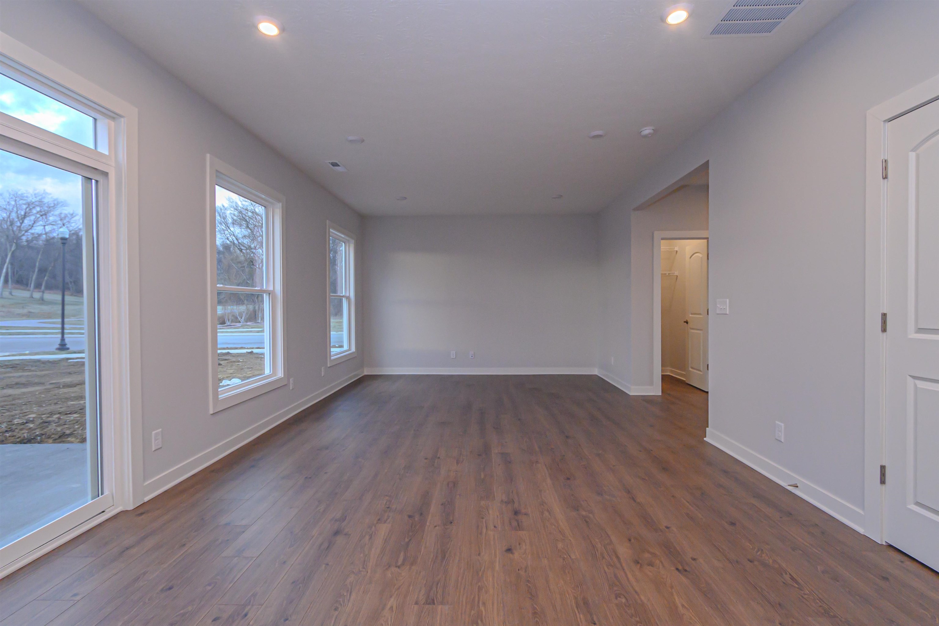 698 Alabaster Ln, Owensboro, Kentucky 42301, 3 Bedrooms Bedrooms, ,2 BathroomsBathrooms,Single Family Residence,For Sale,Alabaster Ln,91426