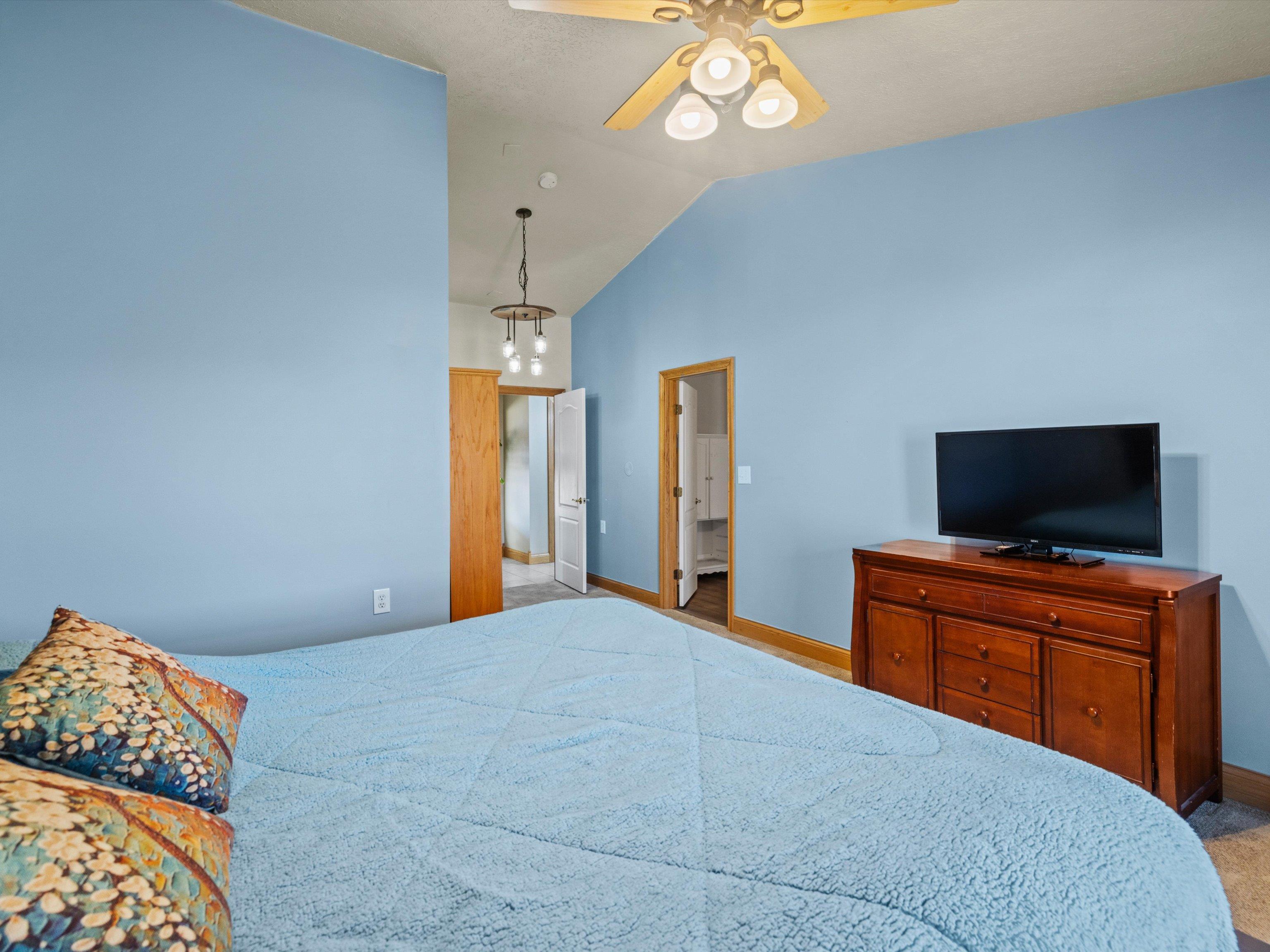 7442 Deserter Creek Rd., Whitesville, Kentucky 42378-9752, 3 Bedrooms Bedrooms, ,3 BathroomsBathrooms,Farm,For Sale,Deserter Creek Rd.,91427