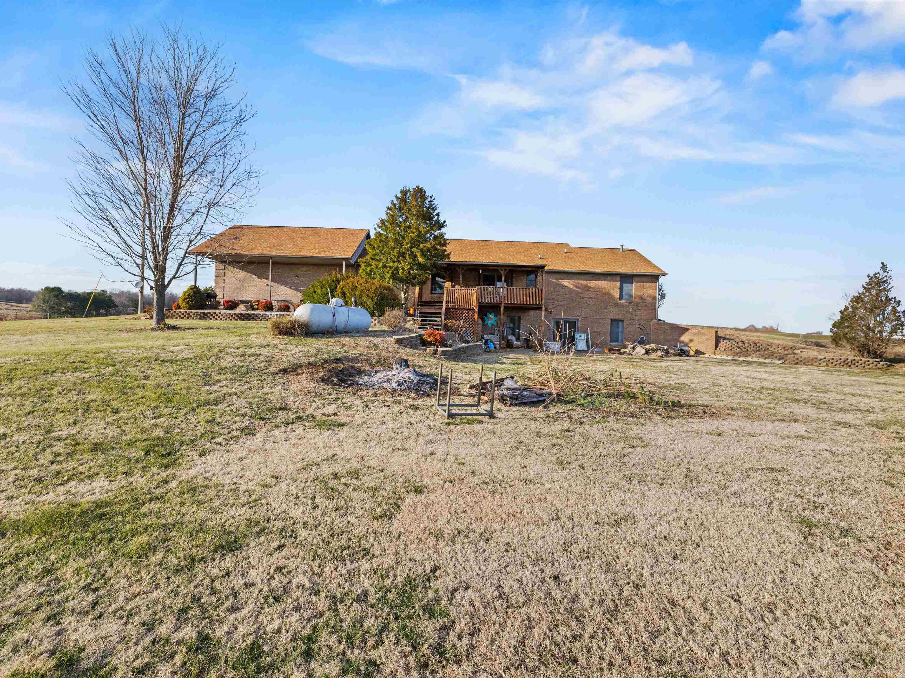 7442 Deserter Creek Rd., Whitesville, Kentucky 42378-9752, 3 Bedrooms Bedrooms, ,3 BathroomsBathrooms,Farm,For Sale,Deserter Creek Rd.,91427