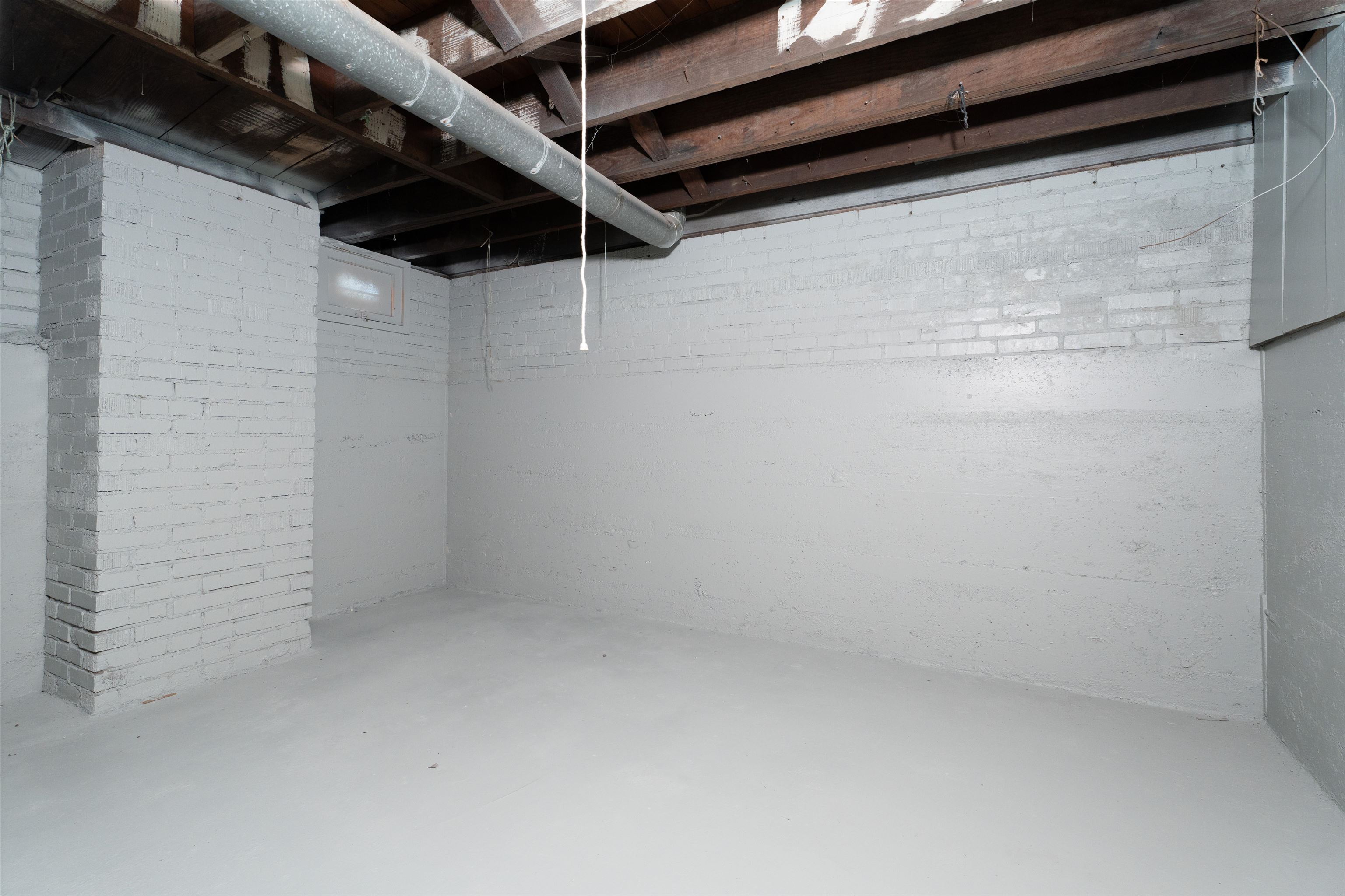 111 19th St., Owensboro, Kentucky 42303, 3 Bedrooms Bedrooms, ,1 BathroomBathrooms,Single Family Residence,For Sale,19th St.,91428