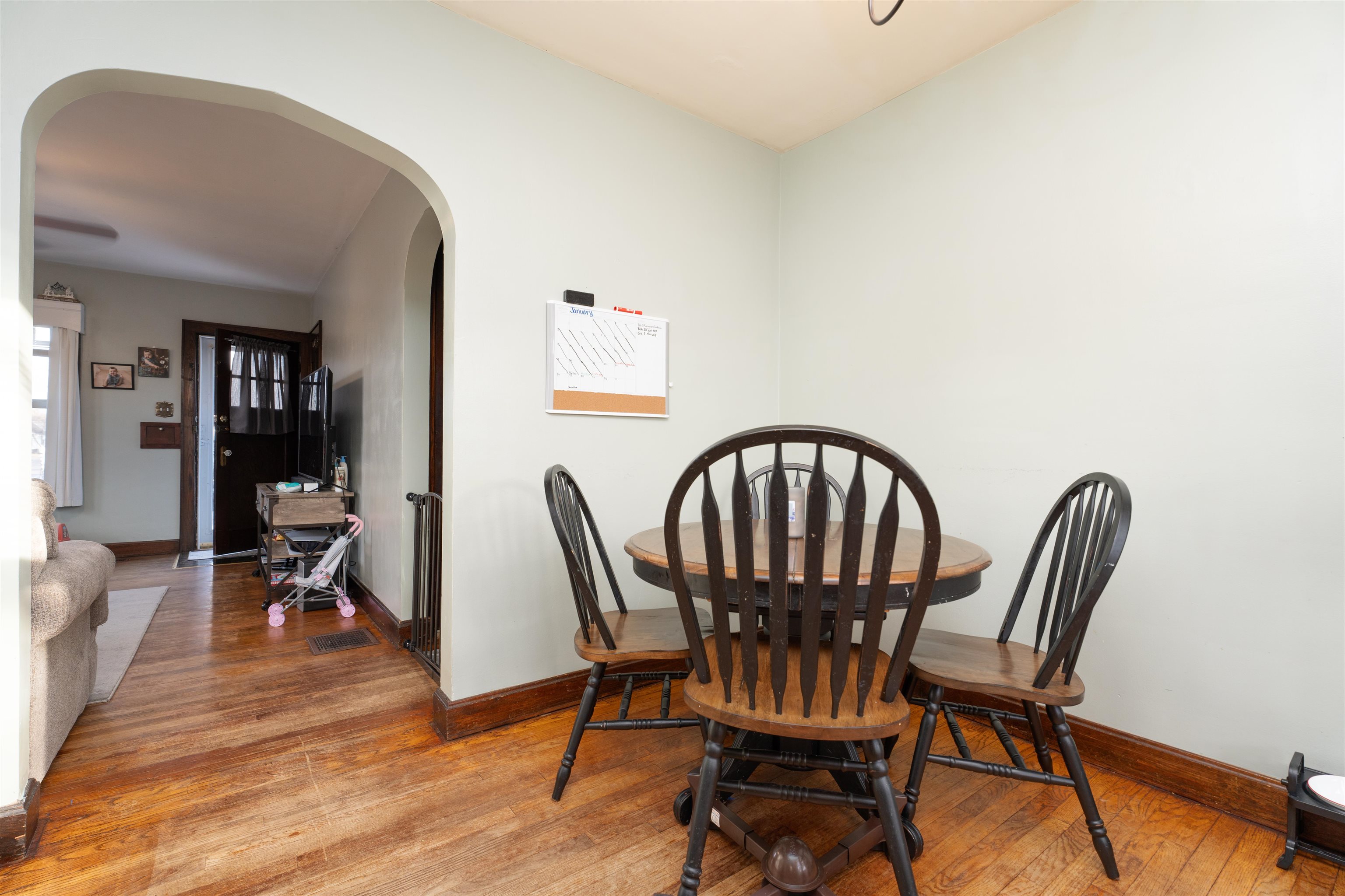 1100 Emerson Ct, Owensboro, Kentucky 42301, 2 Bedrooms Bedrooms, ,1 BathroomBathrooms,Single Family Residence,For Sale,Emerson Ct,91429
