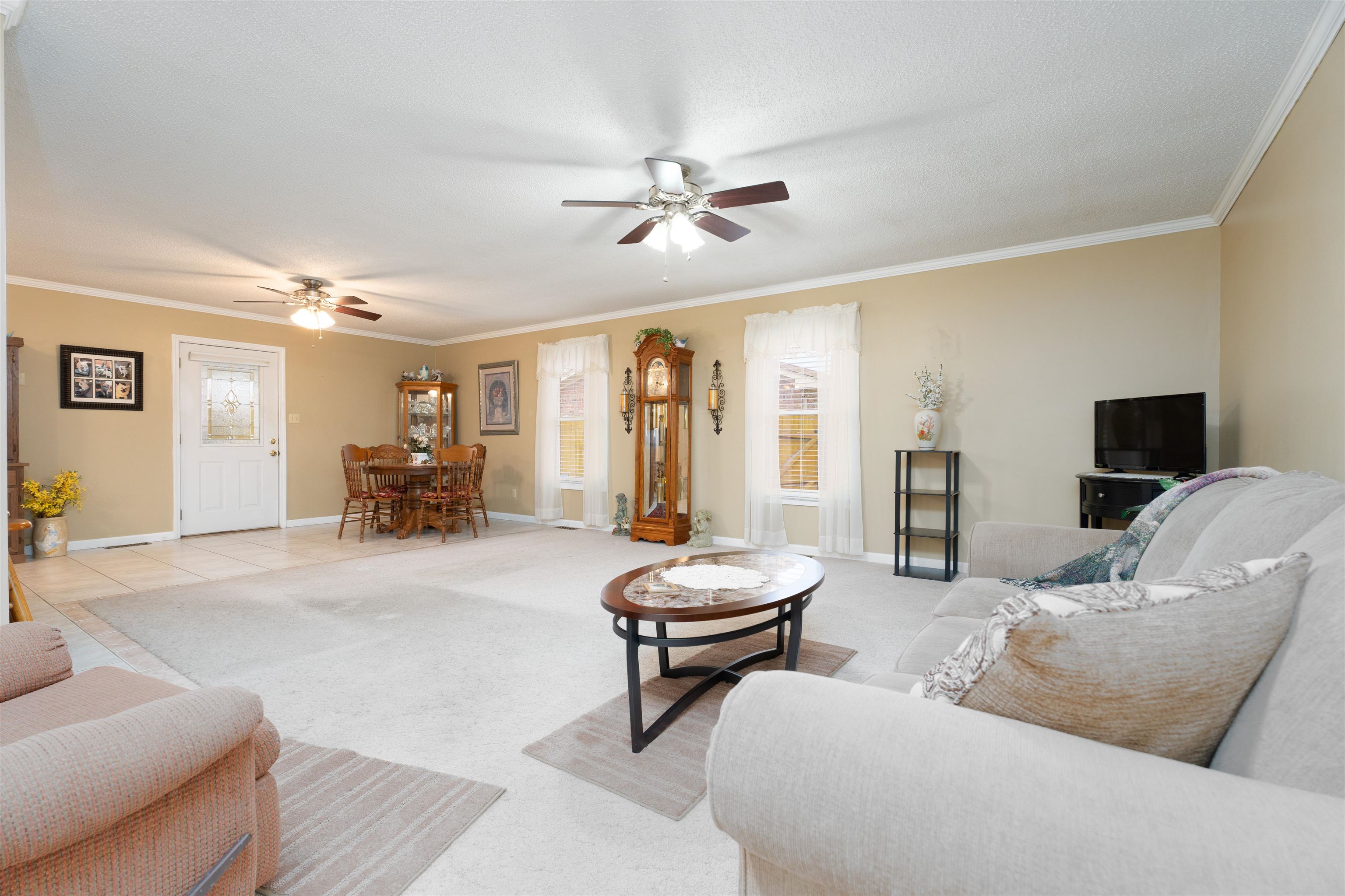 2601 Meridian Court, Owensboro, Kentucky 42301, 3 Bedrooms Bedrooms, ,2 BathroomsBathrooms,Single Family Residence,For Sale,Meridian Court,91435