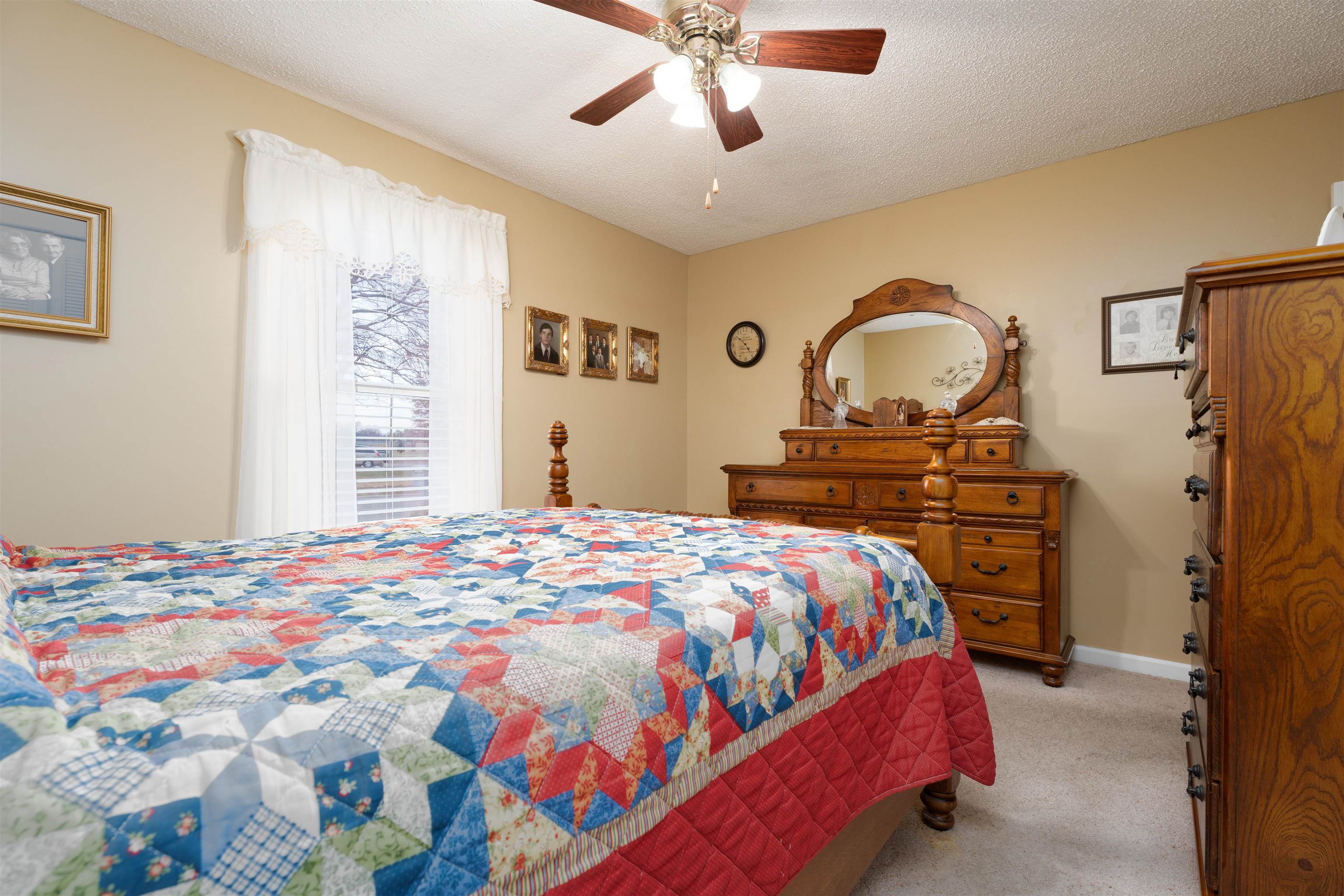 2601 Meridian Court, Owensboro, Kentucky 42301, 3 Bedrooms Bedrooms, ,2 BathroomsBathrooms,Single Family Residence,For Sale,Meridian Court,91435