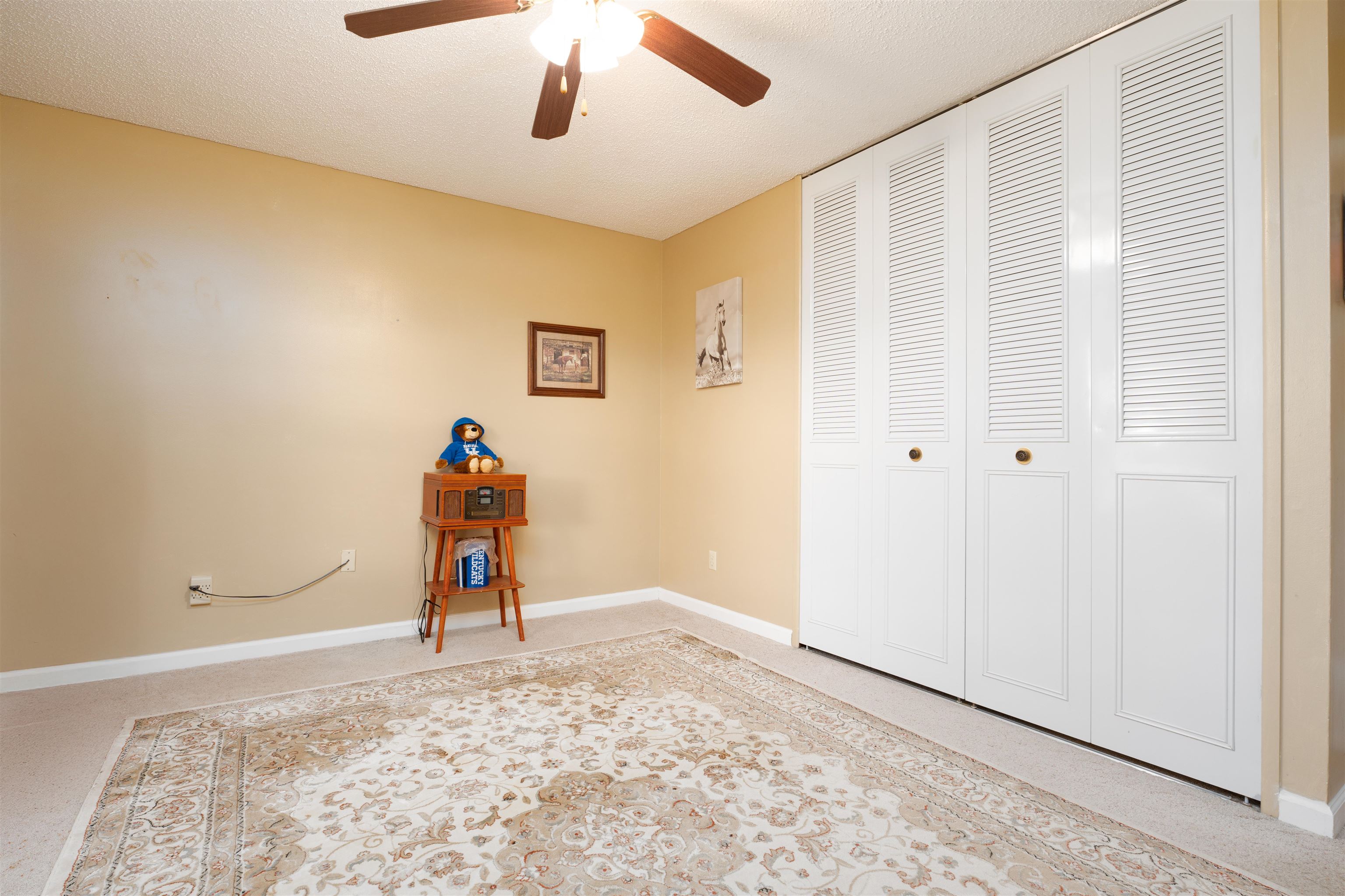 2601 Meridian Court, Owensboro, Kentucky 42301, 3 Bedrooms Bedrooms, ,2 BathroomsBathrooms,Single Family Residence,For Sale,Meridian Court,91435