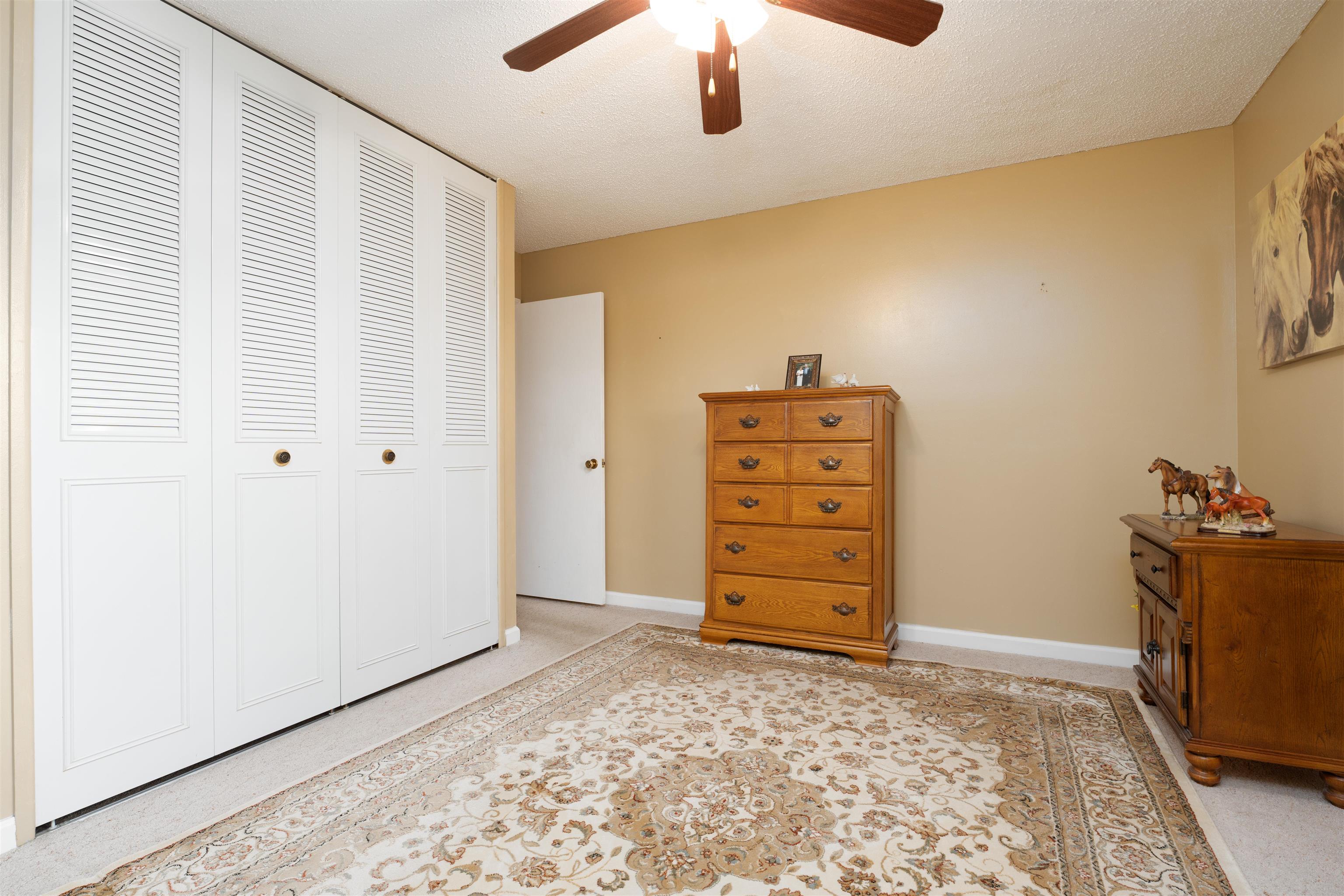 2601 Meridian Court, Owensboro, Kentucky 42301, 3 Bedrooms Bedrooms, ,2 BathroomsBathrooms,Single Family Residence,For Sale,Meridian Court,91435