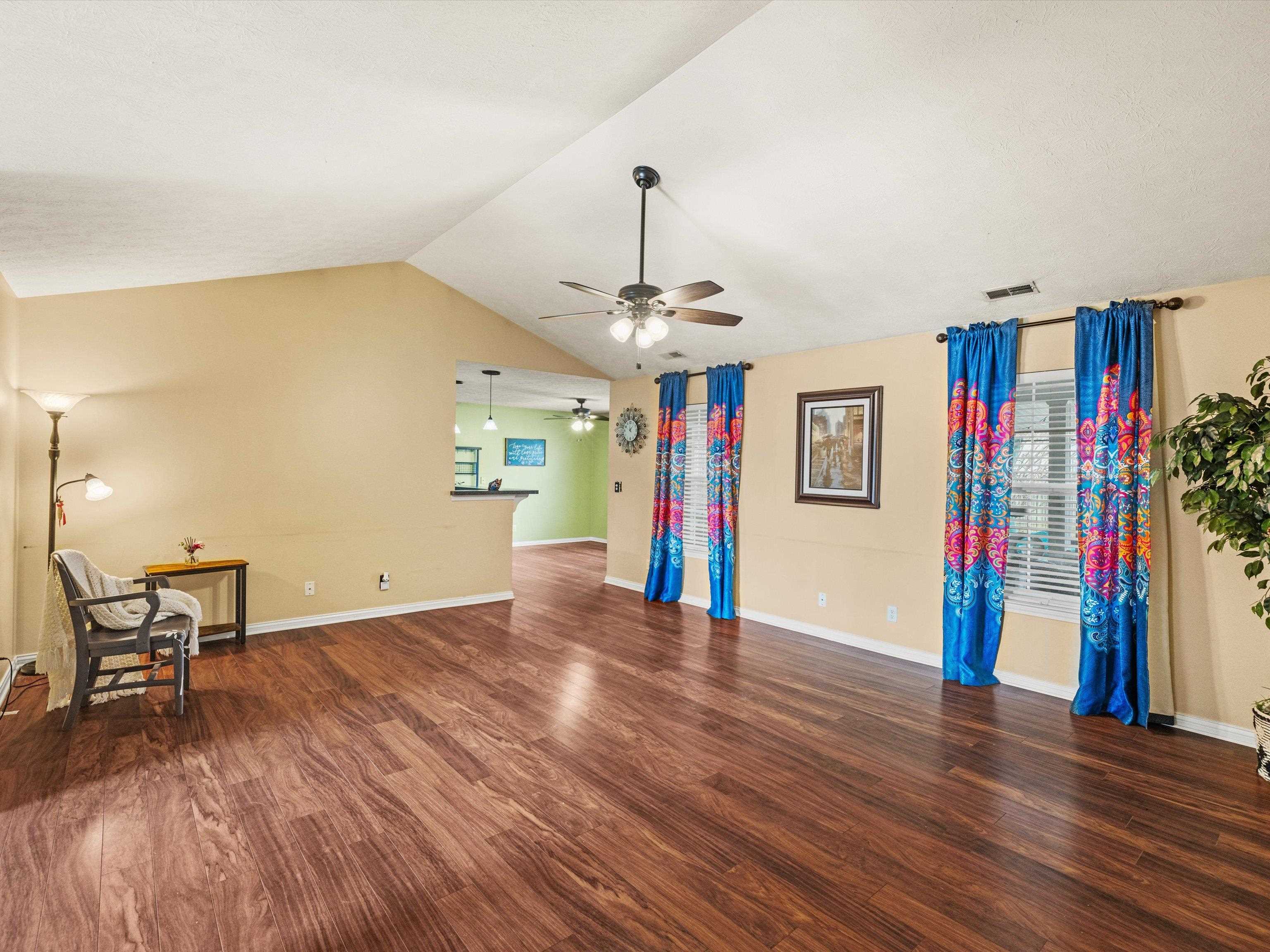 2624 Rush Trail, Owensboro, Kentucky 42303, 3 Bedrooms Bedrooms, ,2 BathroomsBathrooms,Single Family Residence,For Sale,Rush Trail,91437