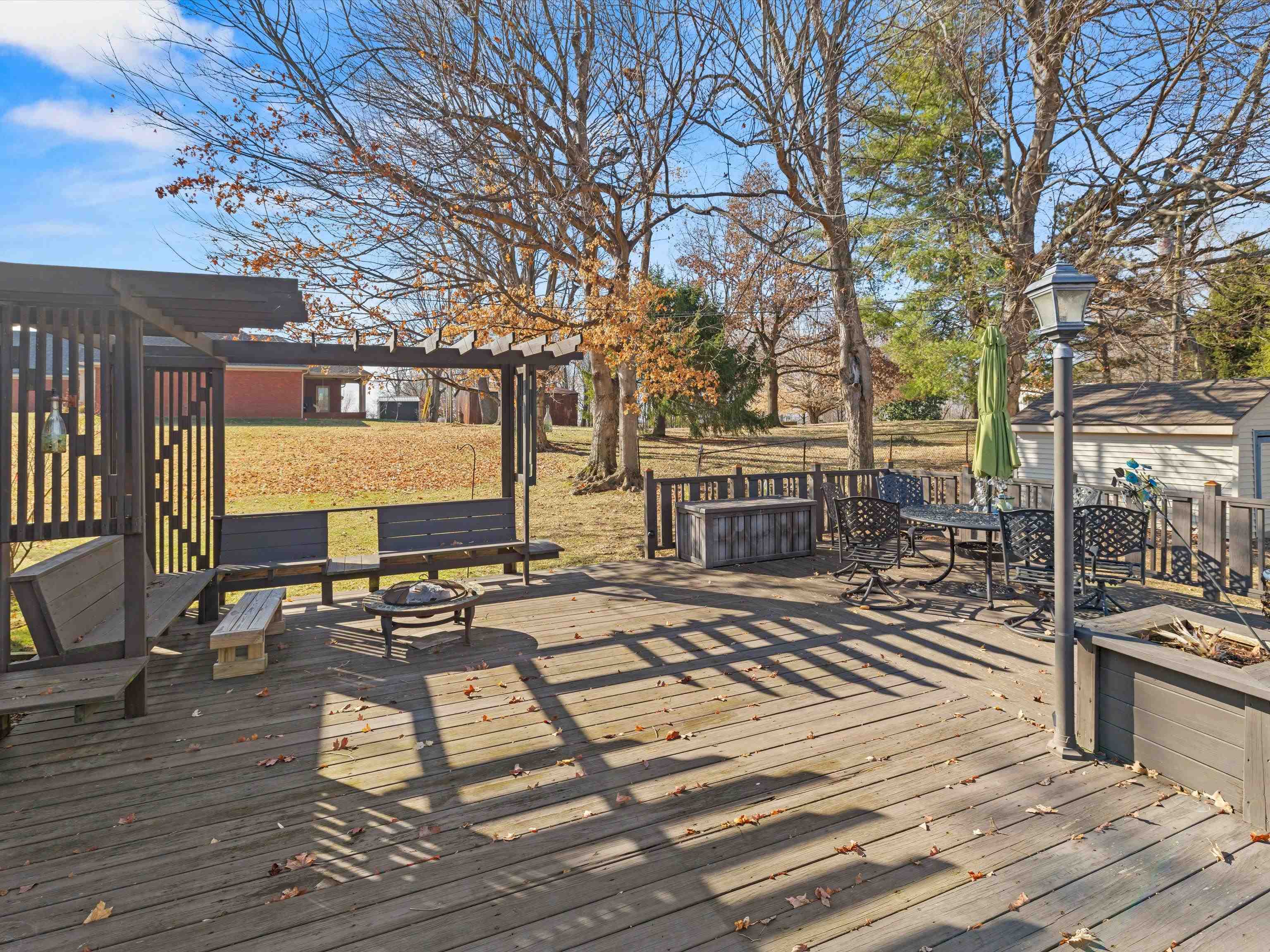 4709 Forest Drive, Owensboro, Kentucky 42303, 4 Bedrooms Bedrooms, ,3 BathroomsBathrooms,Single Family Residence,For Sale,Forest Drive,91438
