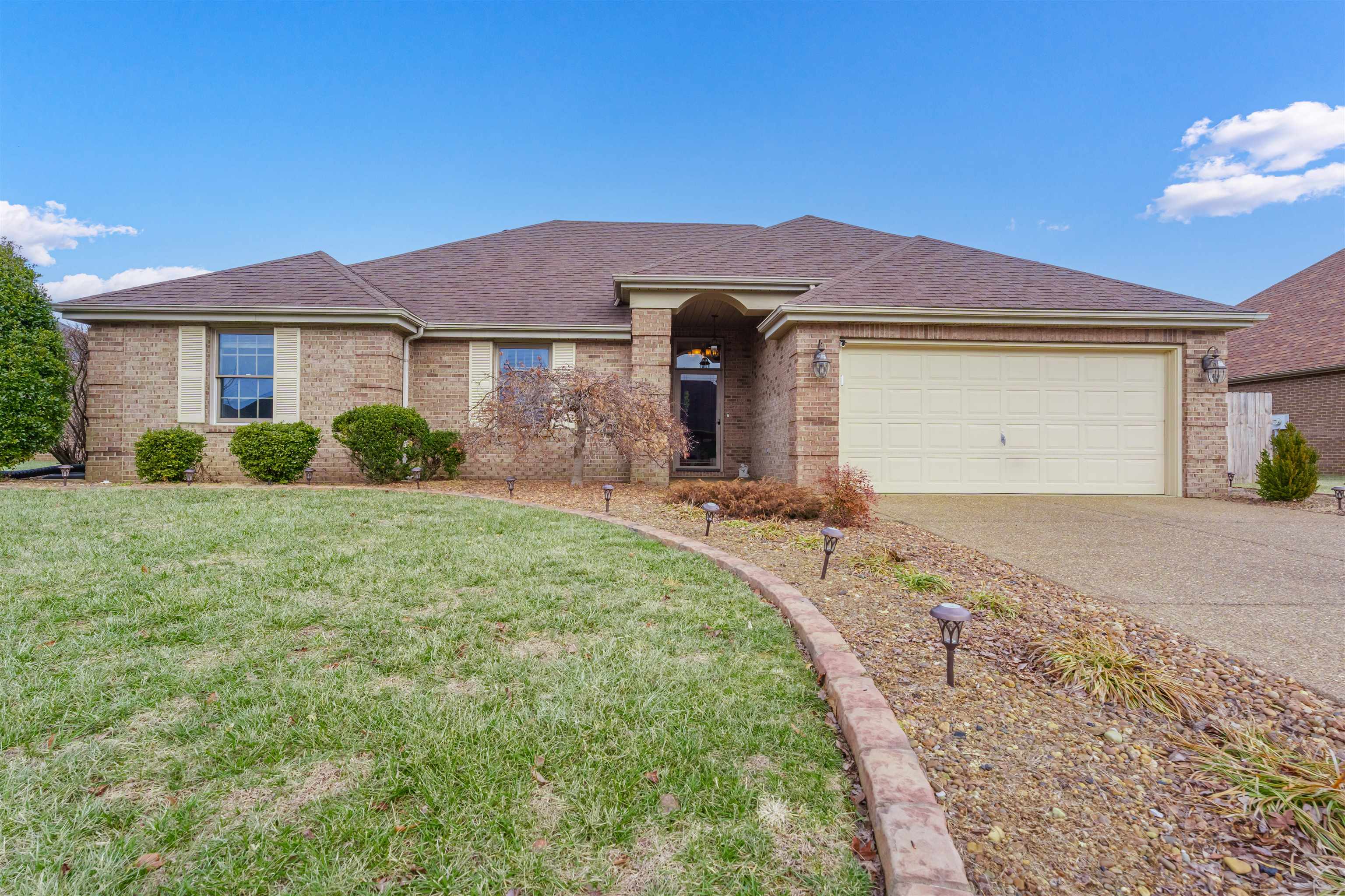 257 Resolution Way, Owensboro, Kentucky 42301, 3 Bedrooms Bedrooms, ,2 BathroomsBathrooms,Single Family Residence,For Sale,Resolution Way,91441