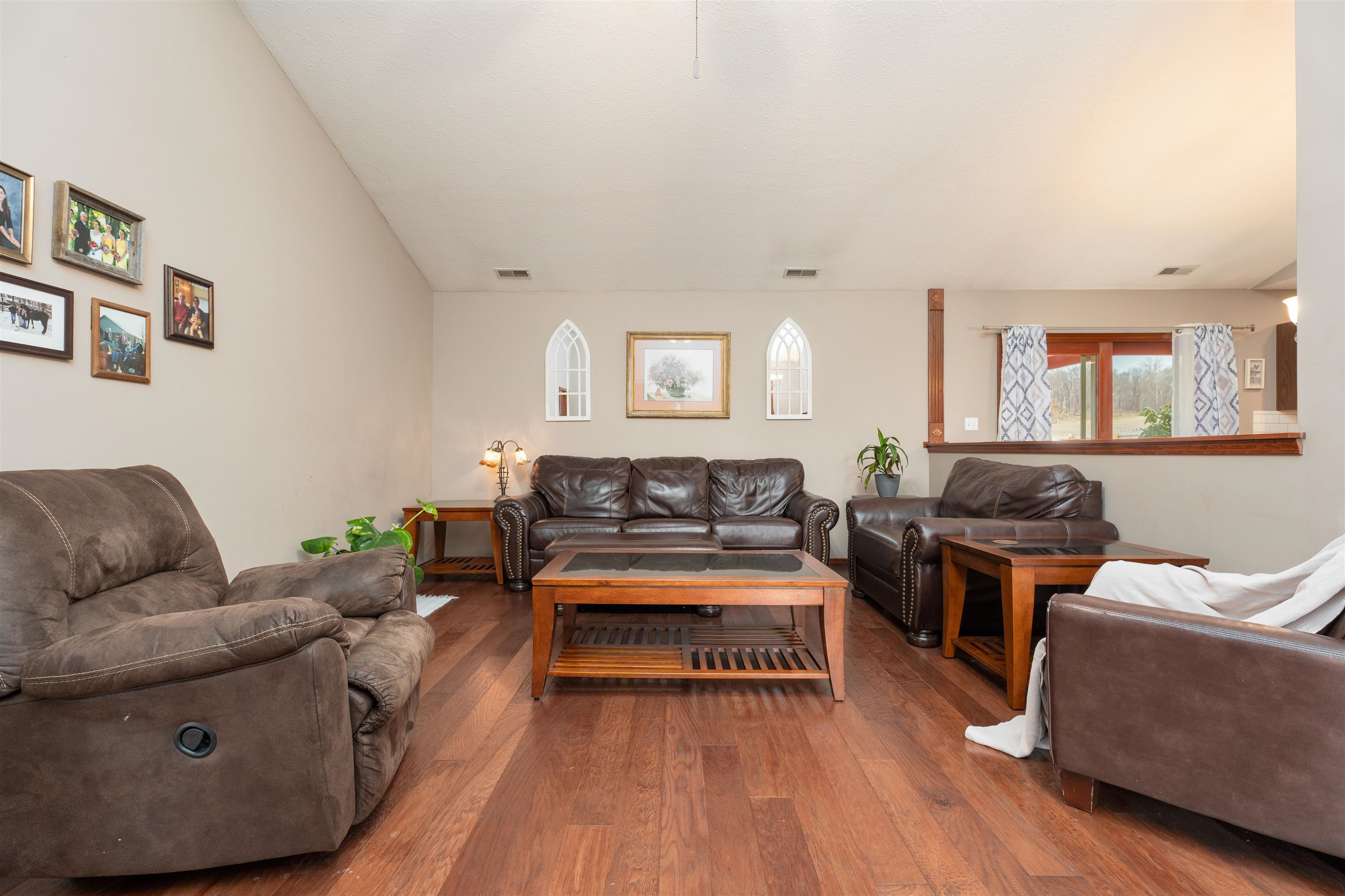 257 Resolution Way, Owensboro, Kentucky 42301, 3 Bedrooms Bedrooms, ,2 BathroomsBathrooms,Single Family Residence,For Sale,Resolution Way,91441