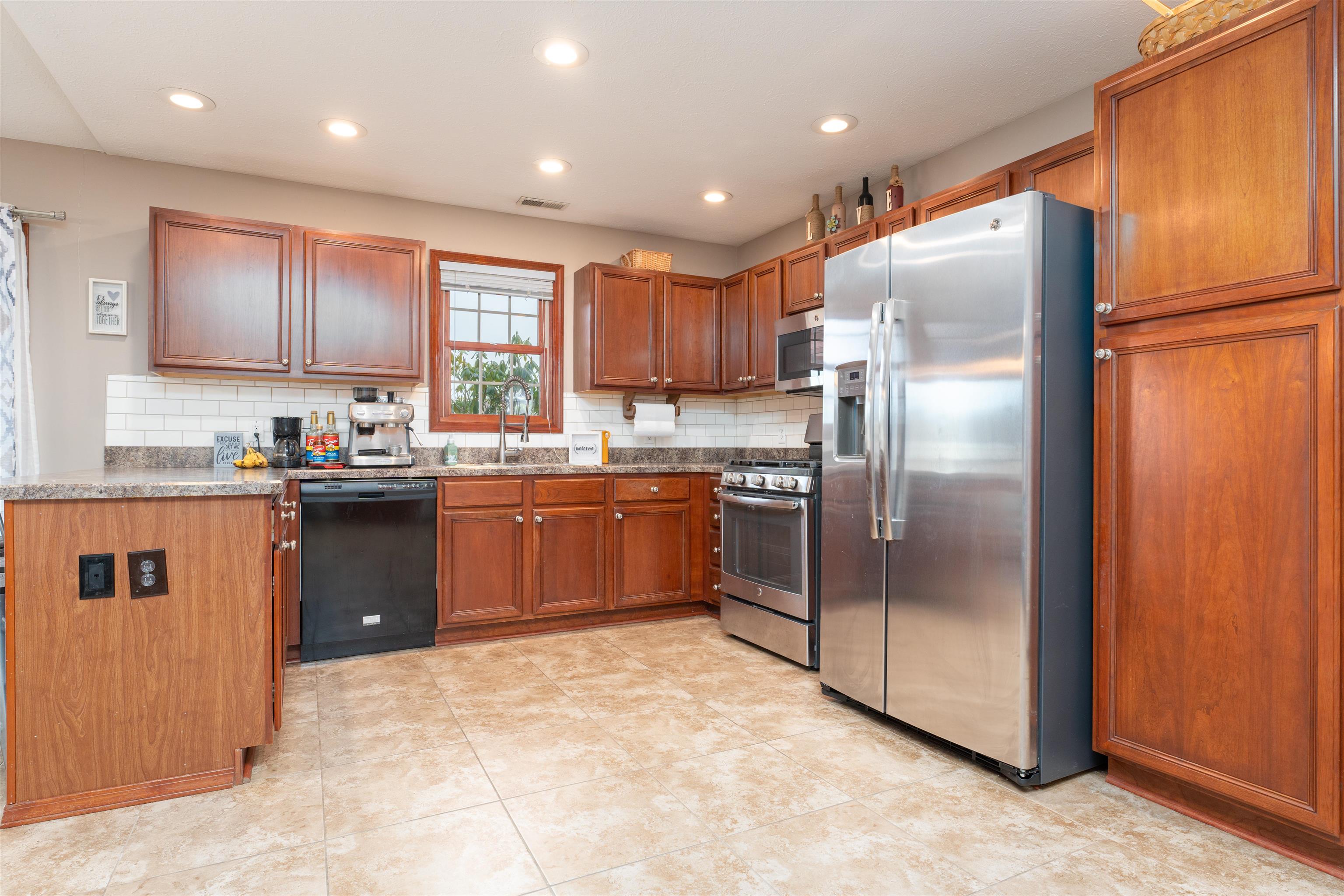 257 Resolution Way, Owensboro, Kentucky 42301, 3 Bedrooms Bedrooms, ,2 BathroomsBathrooms,Single Family Residence,For Sale,Resolution Way,91441