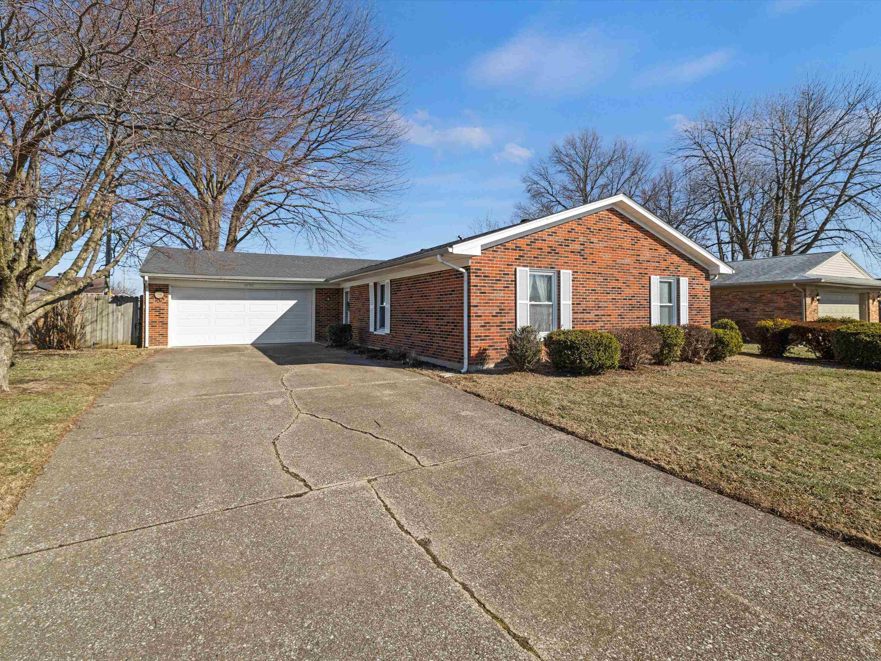 2707 Kingman Loop South, Owensboro, Kentucky 42301, 3 Bedrooms Bedrooms, ,2 BathroomsBathrooms,Ranch,For Sale,Kingman Loop South,91446