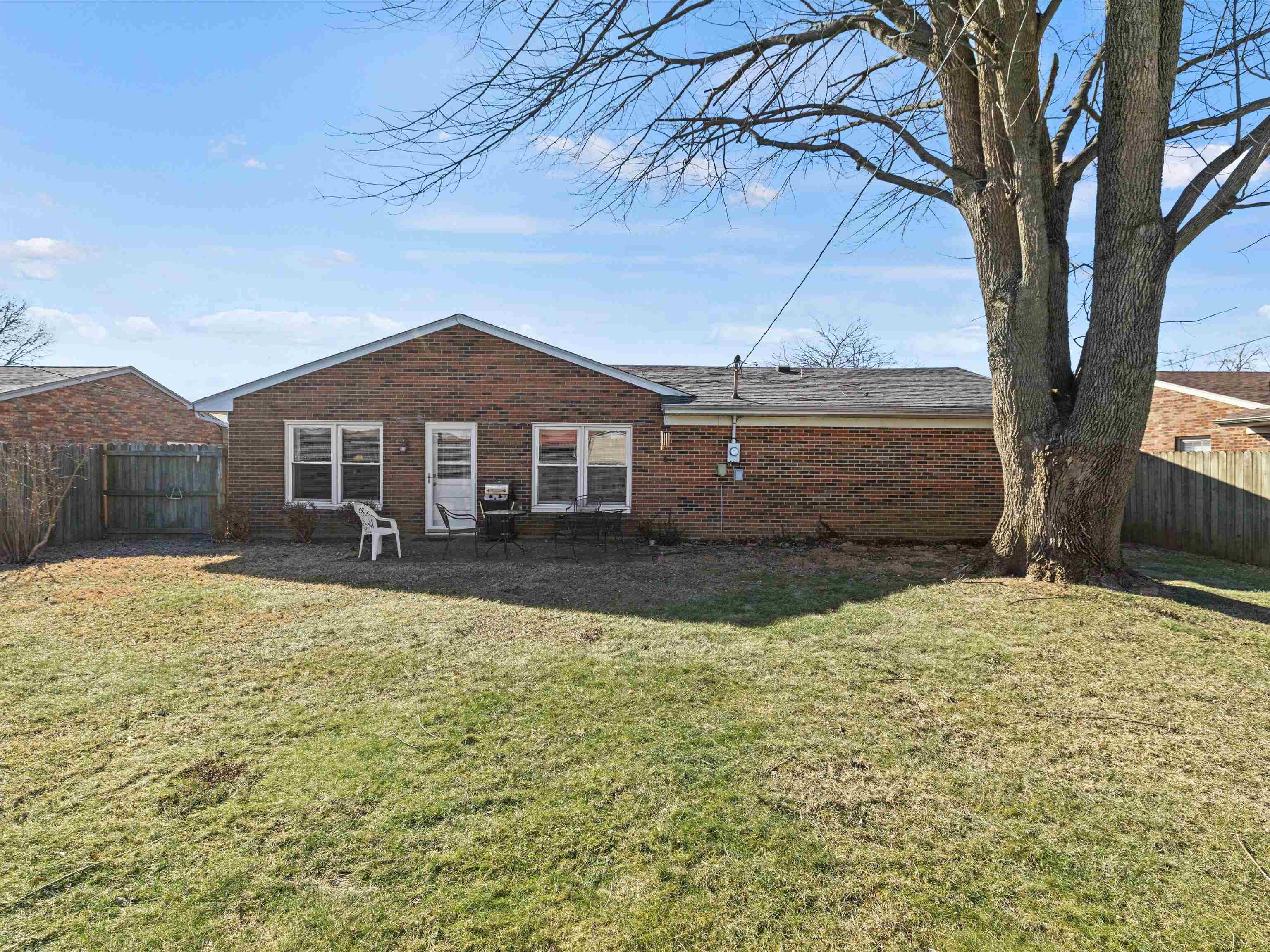 2707 Kingman Loop South, Owensboro, Kentucky 42301, 3 Bedrooms Bedrooms, ,2 BathroomsBathrooms,Ranch,For Sale,Kingman Loop South,91446