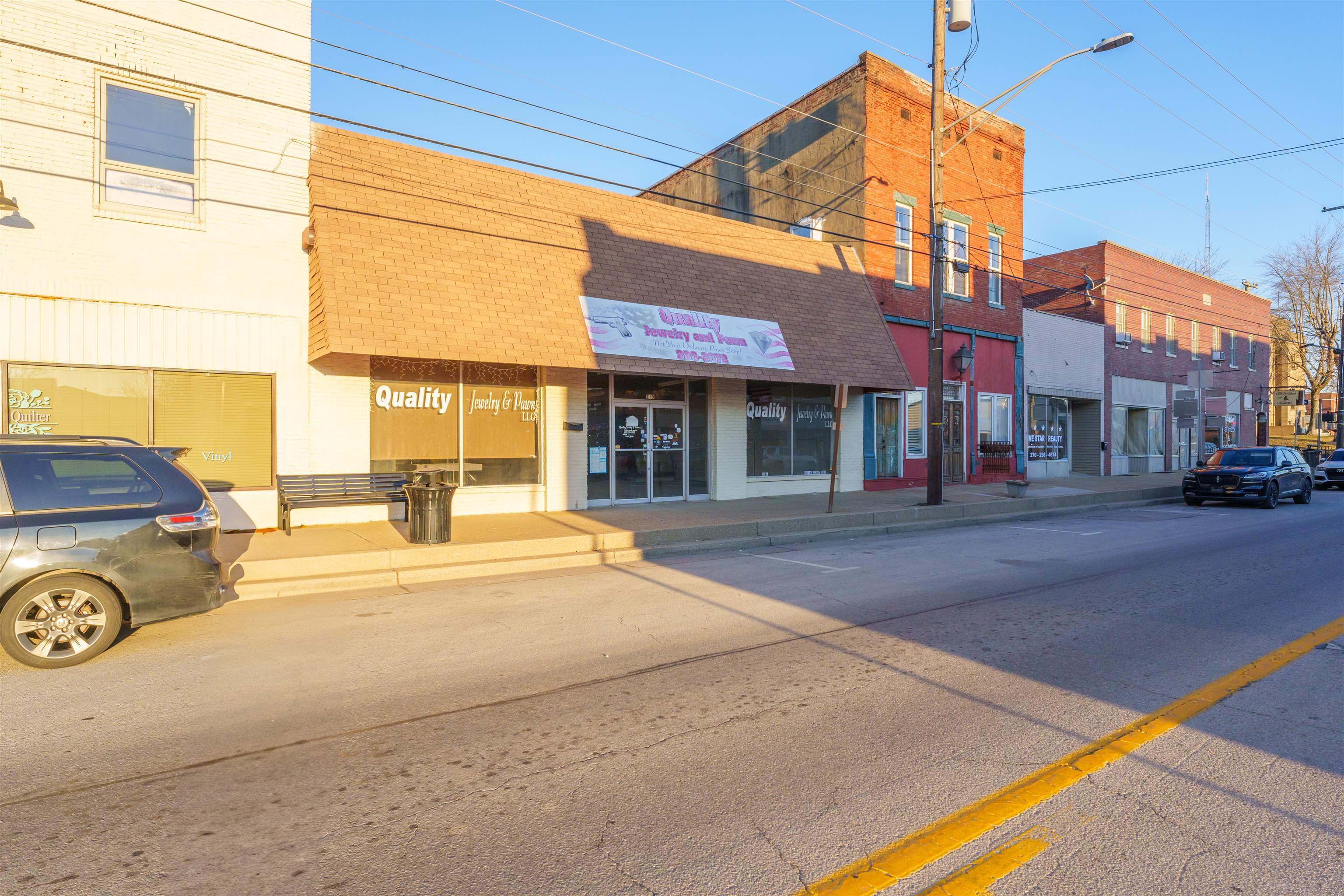 219 N. Main Street, Hartford, Kentucky 42347, ,Business,For Sale,N. Main Street,91447