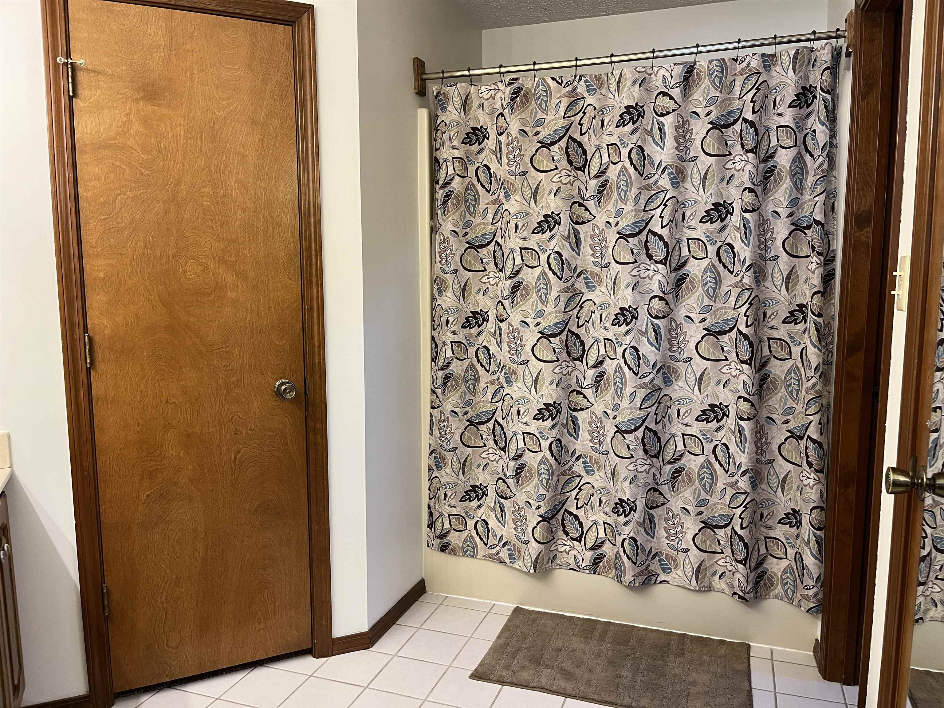 3135 Bold Venture Dr, Owensboro, Kentucky 42303, 3 Bedrooms Bedrooms, ,2 BathroomsBathrooms,Single Family Residence,For Sale,Bold Venture Dr,91448