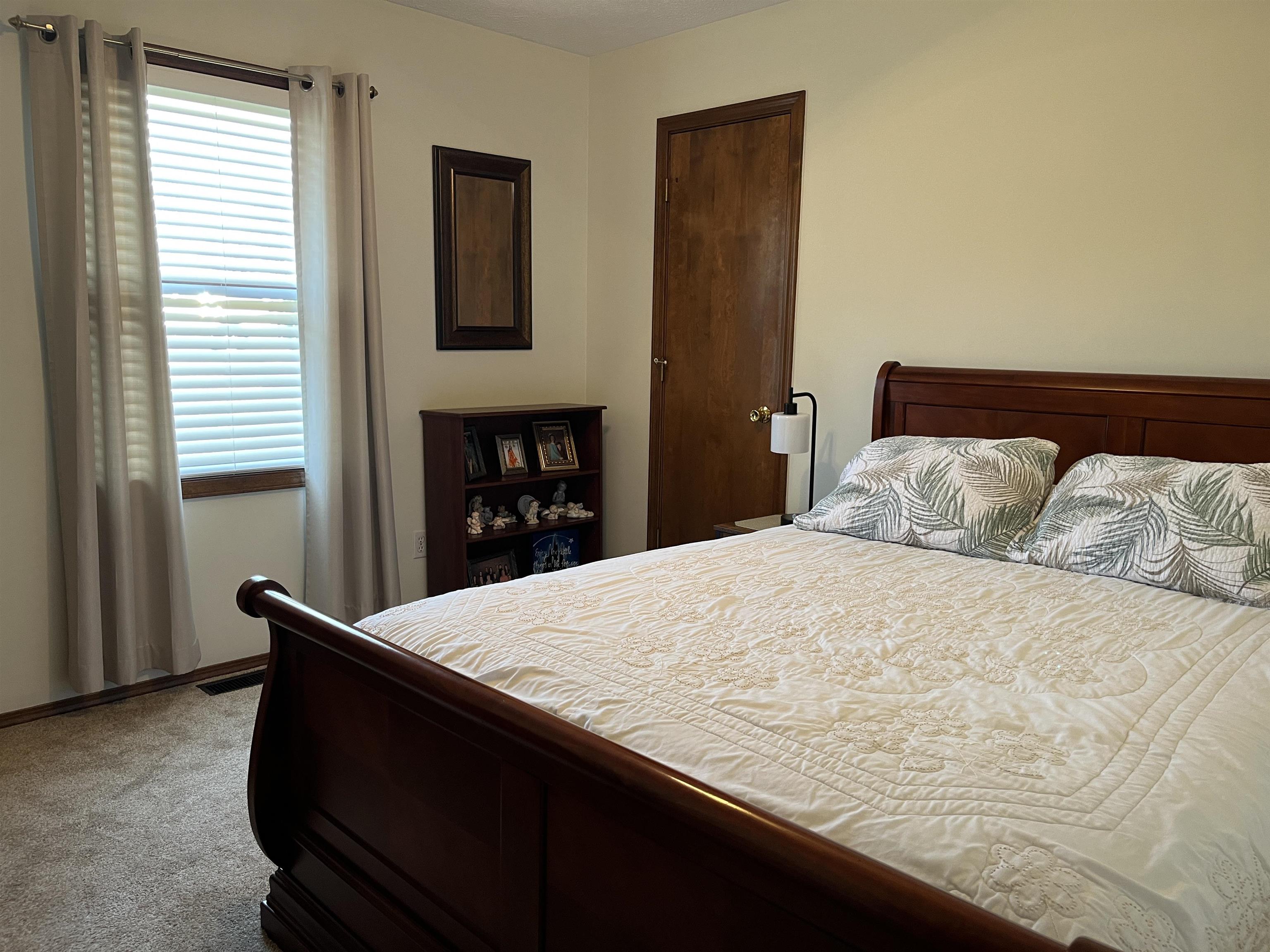 3135 Bold Venture Dr, Owensboro, Kentucky 42303, 3 Bedrooms Bedrooms, ,2 BathroomsBathrooms,Single Family Residence,For Sale,Bold Venture Dr,91448