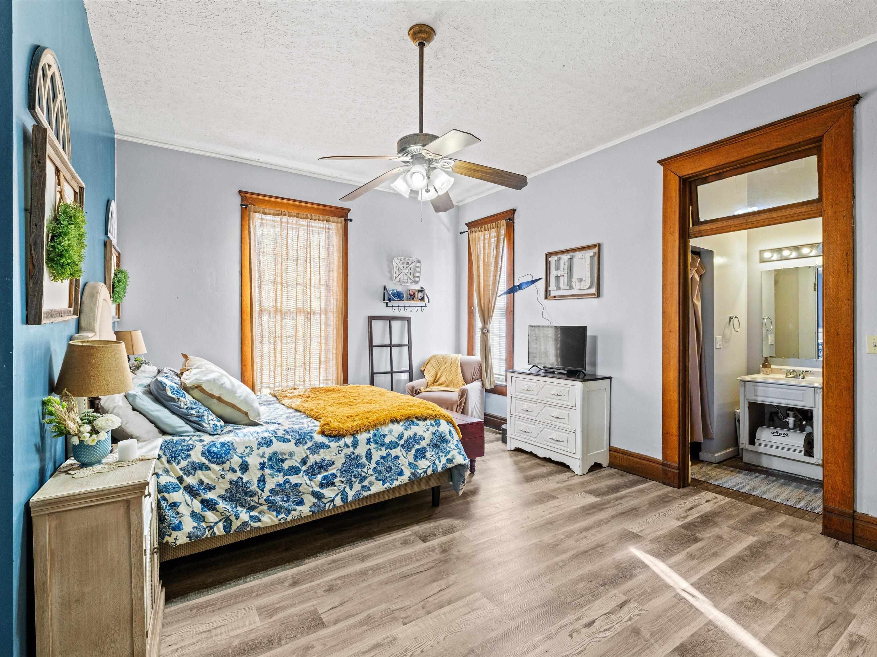 1500 O'Byrne Street, Henderson, Kentucky 42420, 2 Bedrooms Bedrooms, ,2 BathroomsBathrooms,Single Family Residence,For Sale,O'Byrne Street,91451