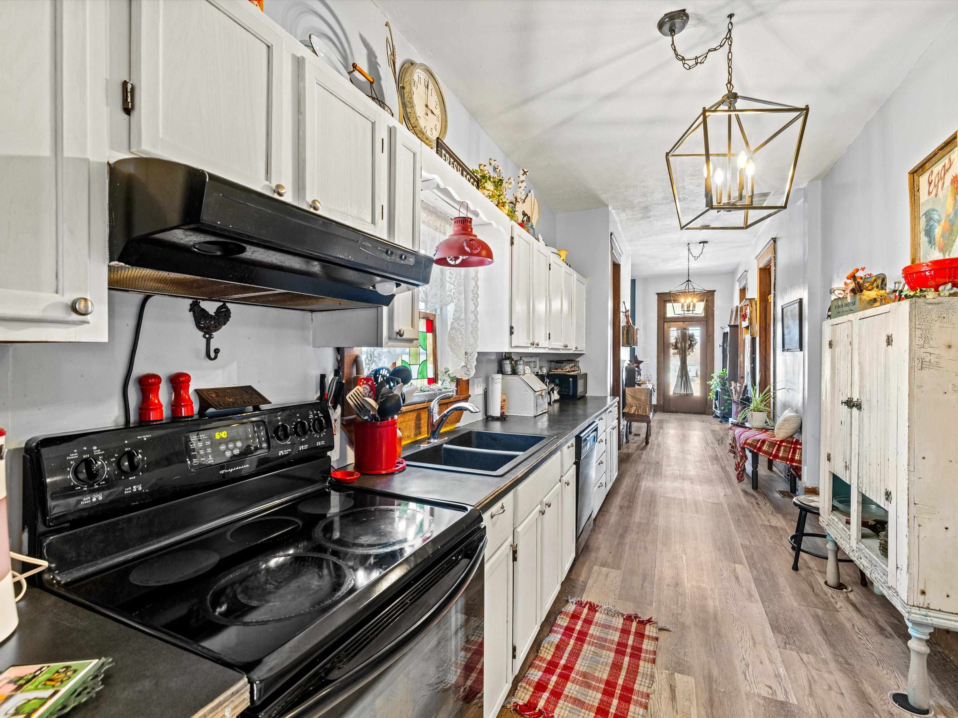 1500 O'Byrne Street, Henderson, Kentucky 42420, 2 Bedrooms Bedrooms, ,2 BathroomsBathrooms,Single Family Residence,For Sale,O'Byrne Street,91451