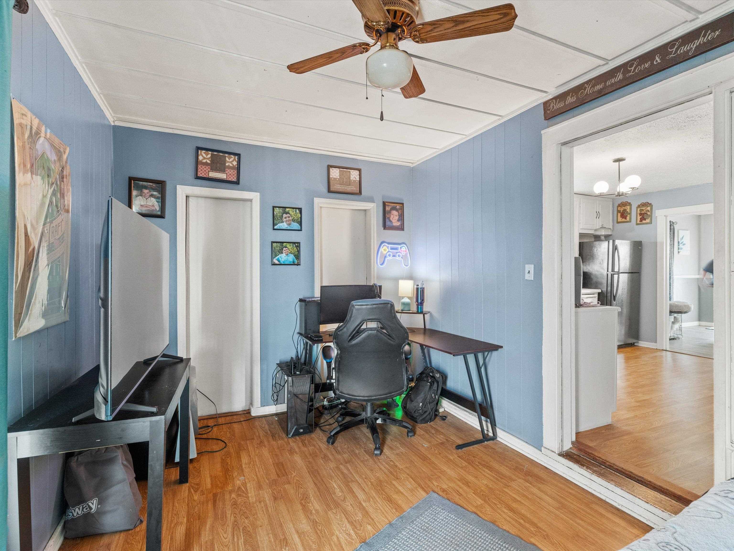232 Main St., Fordsville, Kentucky 42343, 2 Bedrooms Bedrooms, ,1 BathroomBathrooms,Single Family Residence,For Sale,Main St.,91453