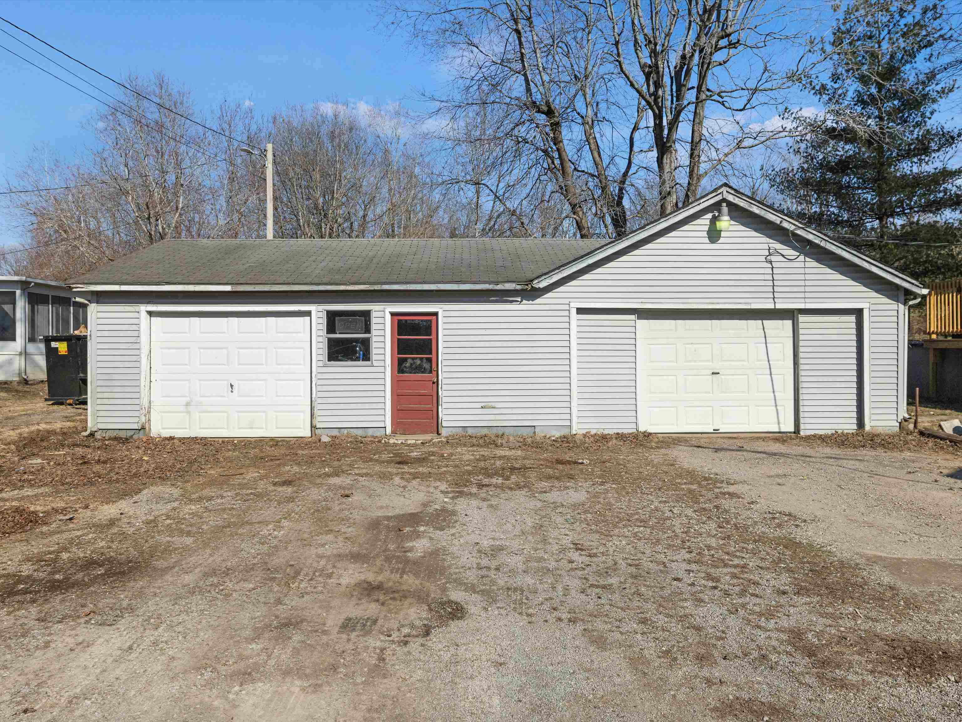 232 Main St., Fordsville, Kentucky 42343, 2 Bedrooms Bedrooms, ,1 BathroomBathrooms,Single Family Residence,For Sale,Main St.,91453