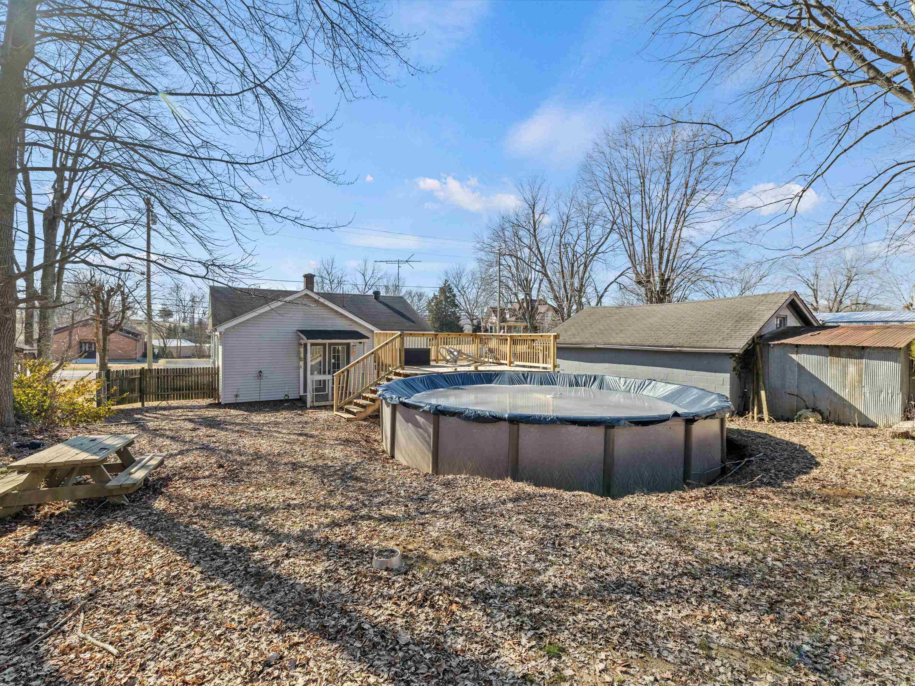 232 Main St., Fordsville, Kentucky 42343, 2 Bedrooms Bedrooms, ,1 BathroomBathrooms,Single Family Residence,For Sale,Main St.,91453