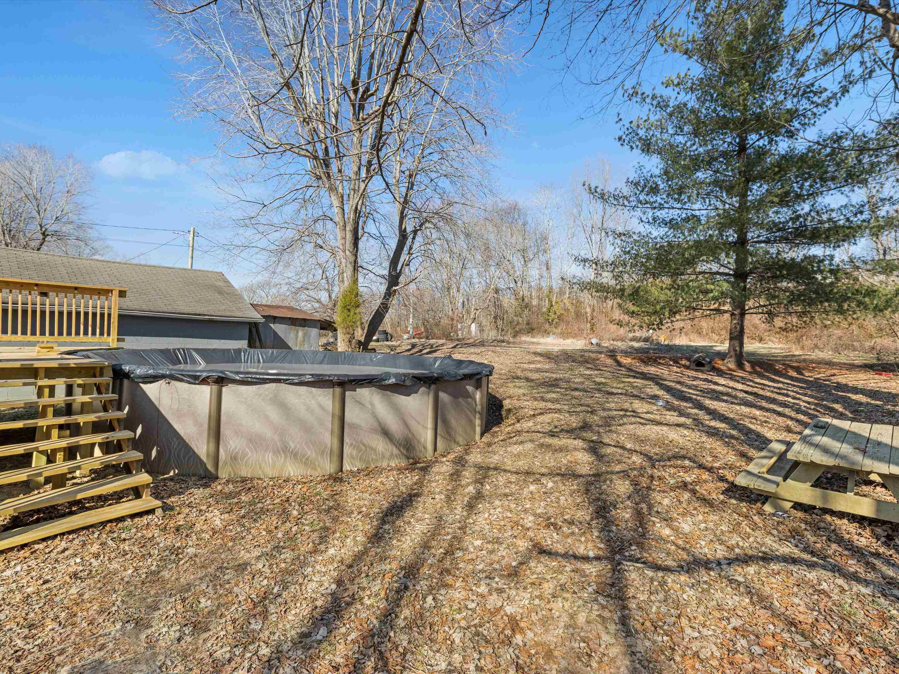 232 Main St., Fordsville, Kentucky 42343, 2 Bedrooms Bedrooms, ,1 BathroomBathrooms,Single Family Residence,For Sale,Main St.,91453