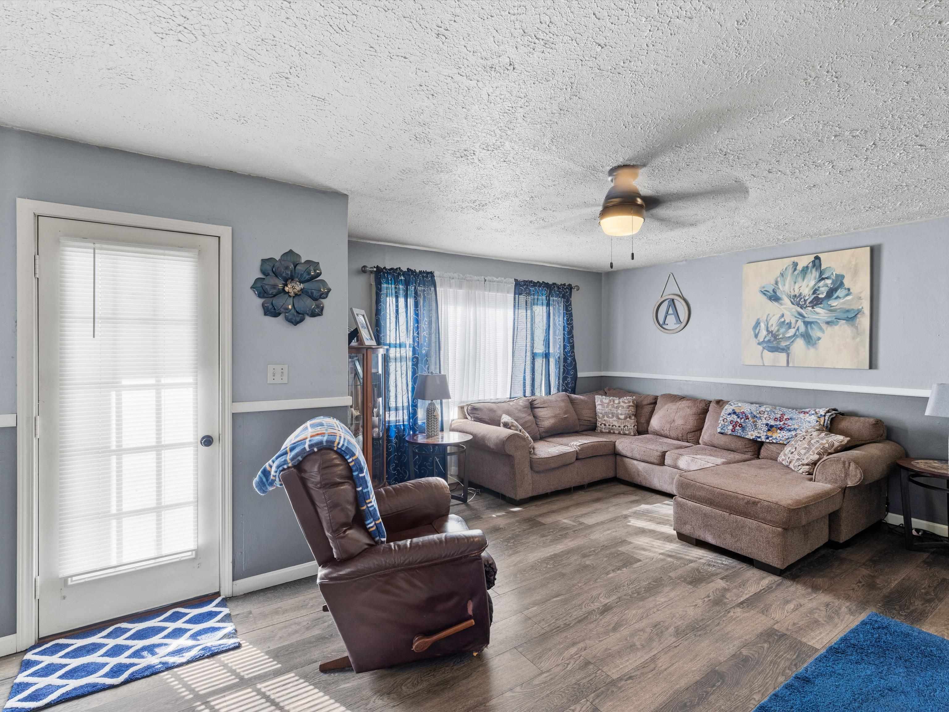 232 Main St., Fordsville, Kentucky 42343, 2 Bedrooms Bedrooms, ,1 BathroomBathrooms,Single Family Residence,For Sale,Main St.,91453