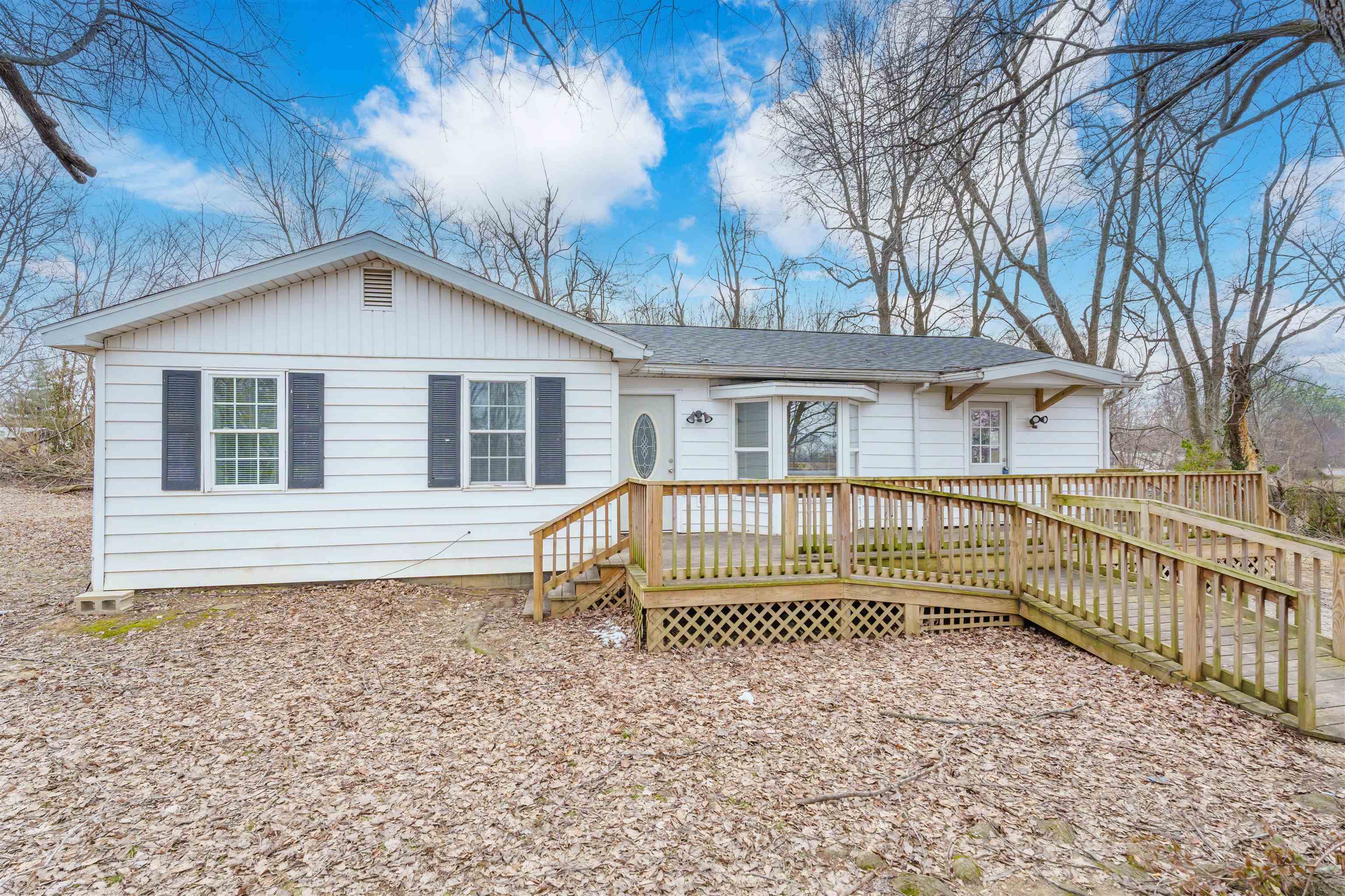 9460 HWY 136 E, Henderson, Kentucky 42420, 3 Bedrooms Bedrooms, ,1 BathroomBathrooms,Single Family Residence,For Sale,HWY 136 E,91454