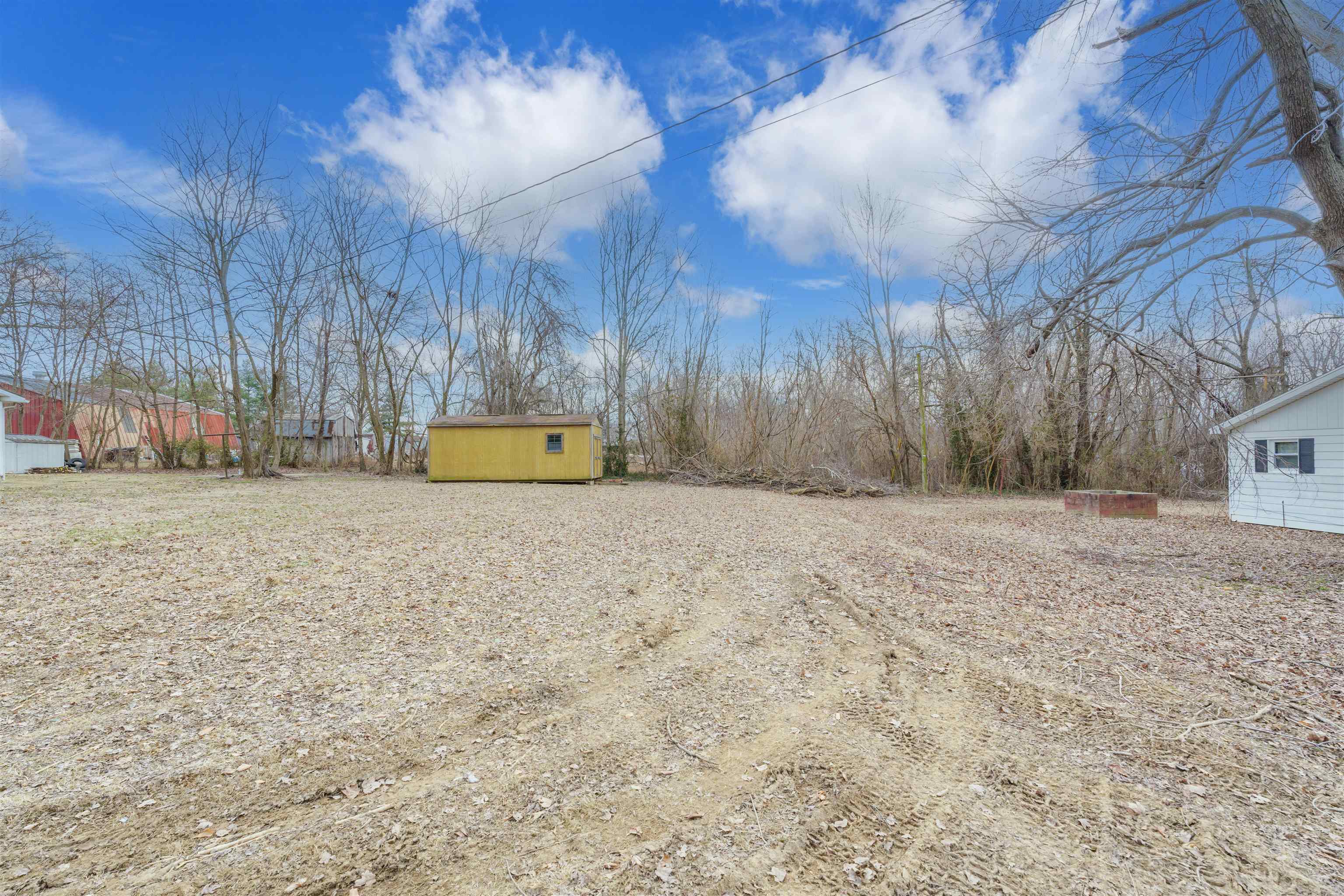 9460 HWY 136 E, Henderson, Kentucky 42420, 3 Bedrooms Bedrooms, ,1 BathroomBathrooms,Single Family Residence,For Sale,HWY 136 E,91454