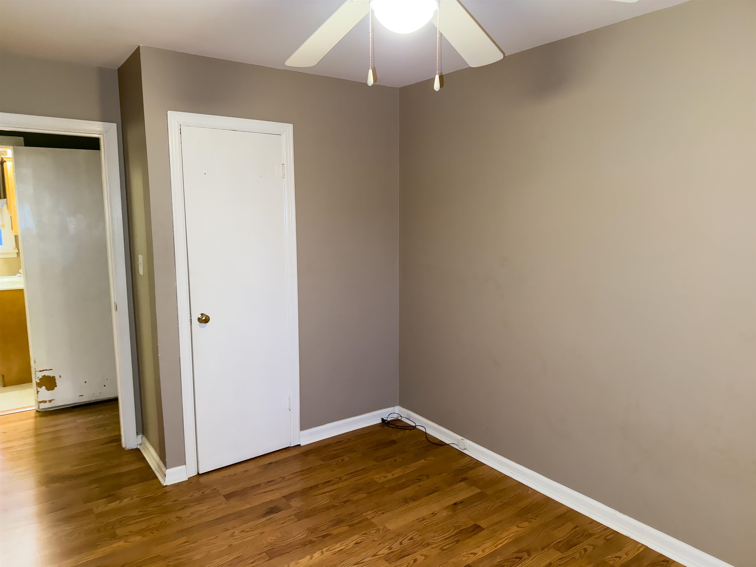 504 Valley Terrace, Irvington, Kentucky 40146, 3 Bedrooms Bedrooms, ,1 BathroomBathrooms,Ranch,For Sale,Valley Terrace,91455