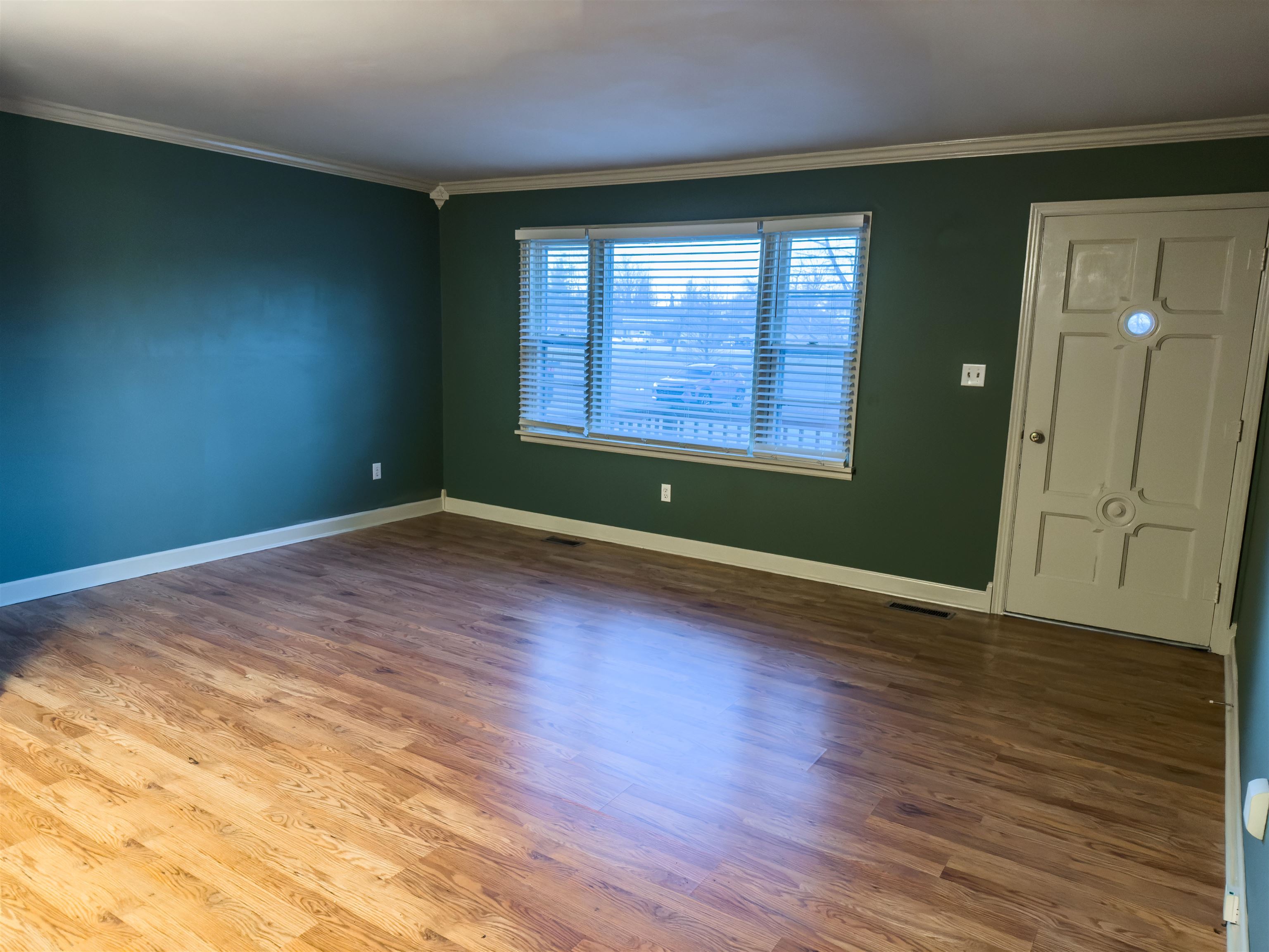 504 Valley Terrace, Irvington, Kentucky 40146, 3 Bedrooms Bedrooms, ,1 BathroomBathrooms,Ranch,For Sale,Valley Terrace,91455
