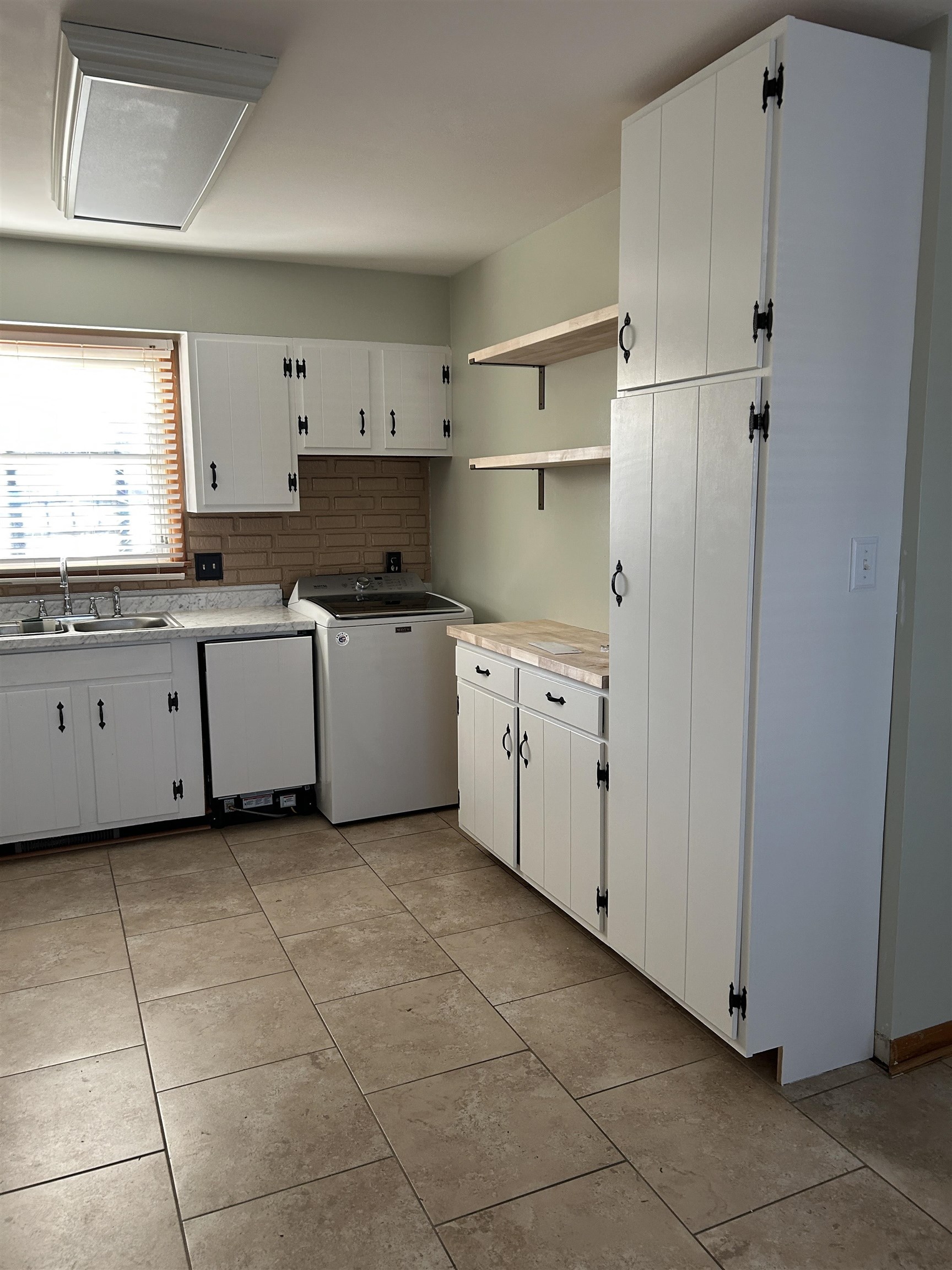 3006 Epworth Lane, Owensboro, Kentucky 42303, 3 Bedrooms Bedrooms, ,1 BathroomBathrooms,Single Family Residence,For Sale,Epworth Lane,91457