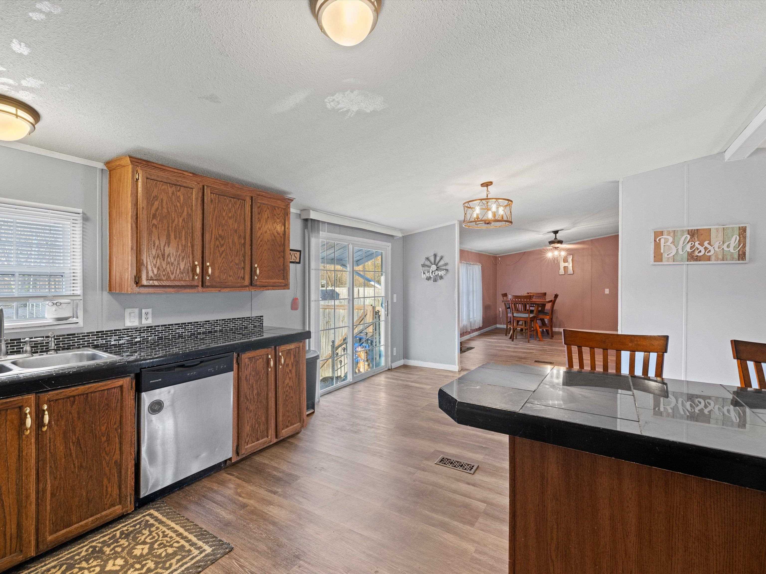 7366 Old Hwy 81, Owensboro, Kentucky 42301, 4 Bedrooms Bedrooms, ,2 BathroomsBathrooms,Single Family Residence,For Sale,Old Hwy 81,91459