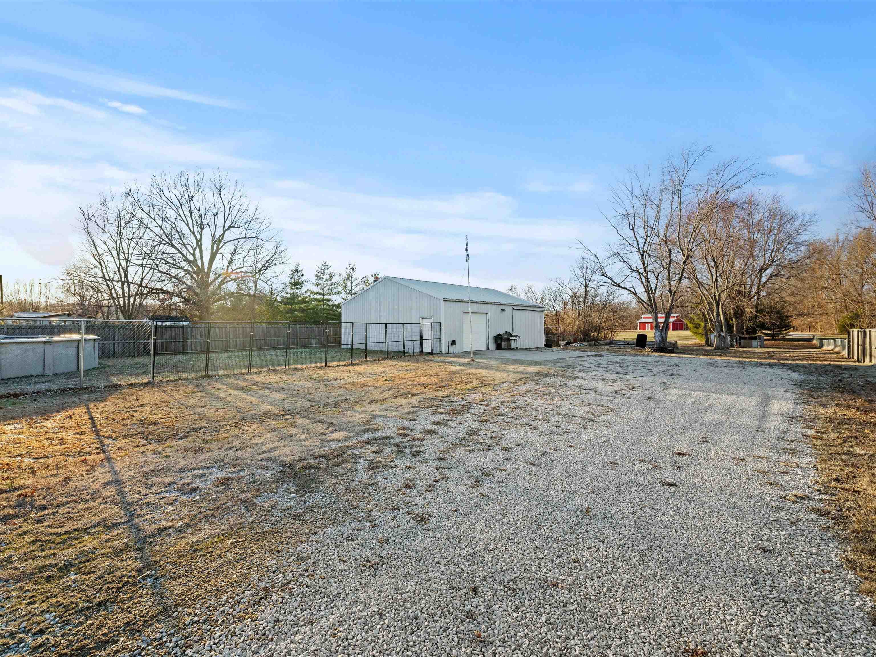 7366 Old Hwy 81, Owensboro, Kentucky 42301, 4 Bedrooms Bedrooms, ,2 BathroomsBathrooms,Single Family Residence,For Sale,Old Hwy 81,91459