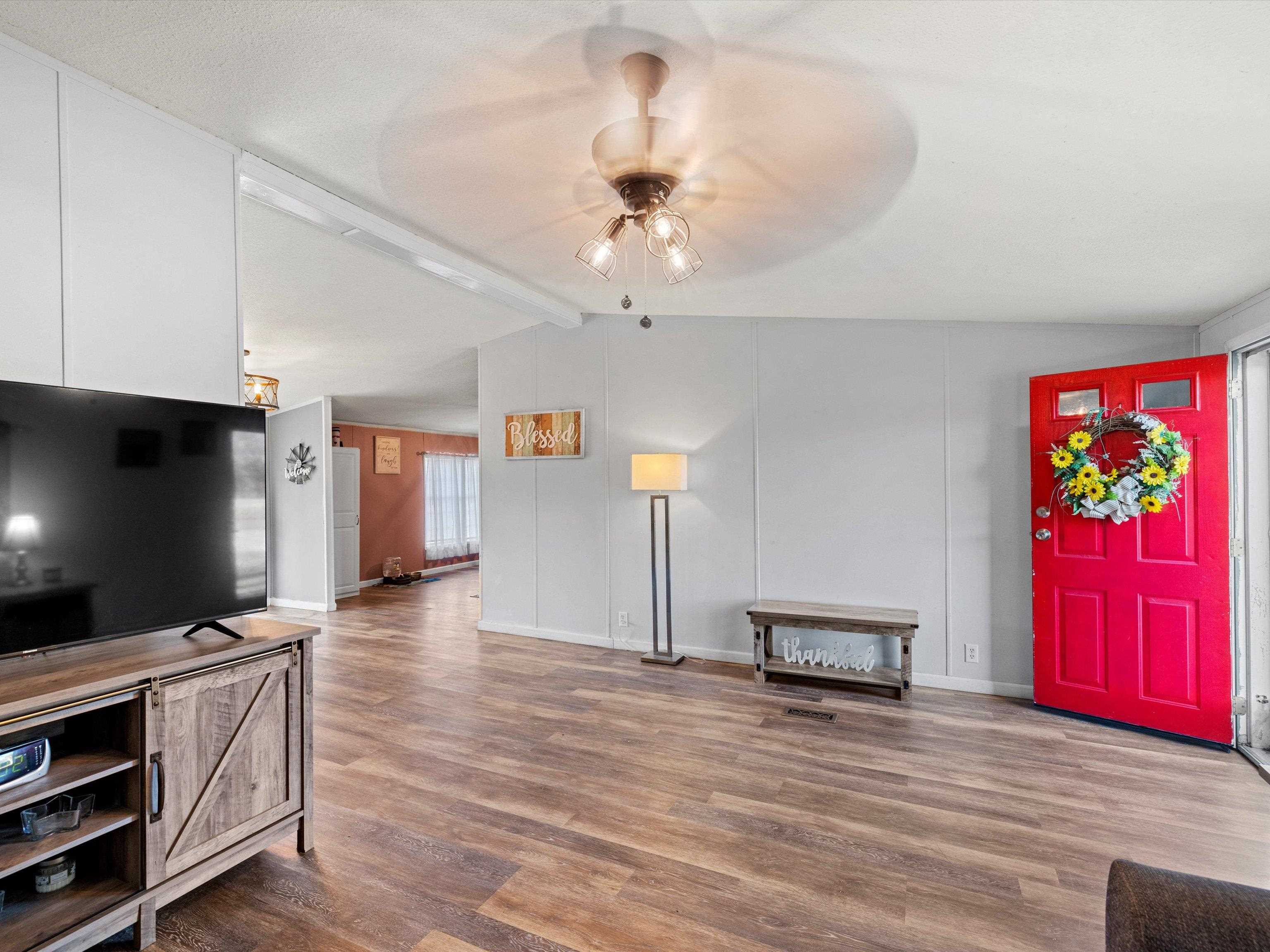 7366 Old Hwy 81, Owensboro, Kentucky 42301, 4 Bedrooms Bedrooms, ,2 BathroomsBathrooms,Single Family Residence,For Sale,Old Hwy 81,91459