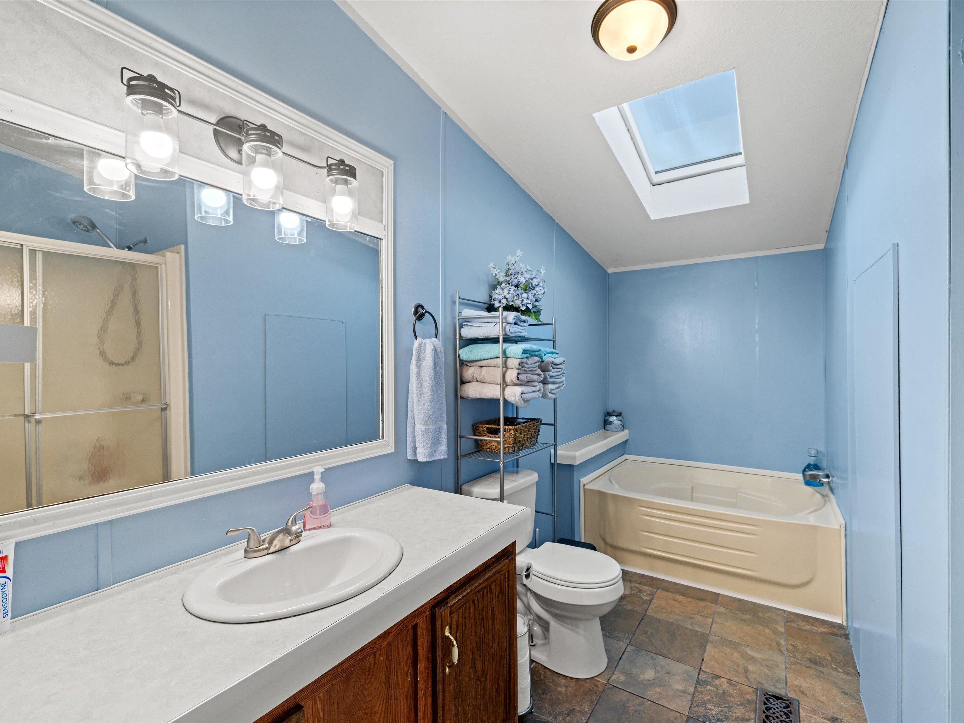 7366 Old Hwy 81, Owensboro, Kentucky 42301, 4 Bedrooms Bedrooms, ,2 BathroomsBathrooms,Single Family Residence,For Sale,Old Hwy 81,91459